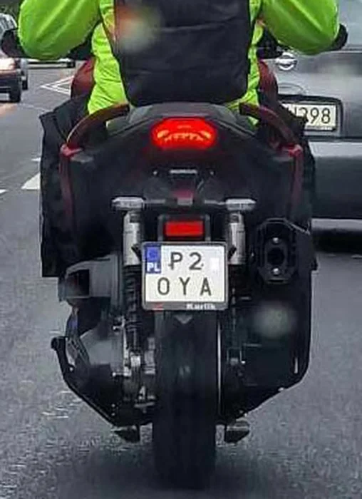 Fajny numer, blacha P2 OYA