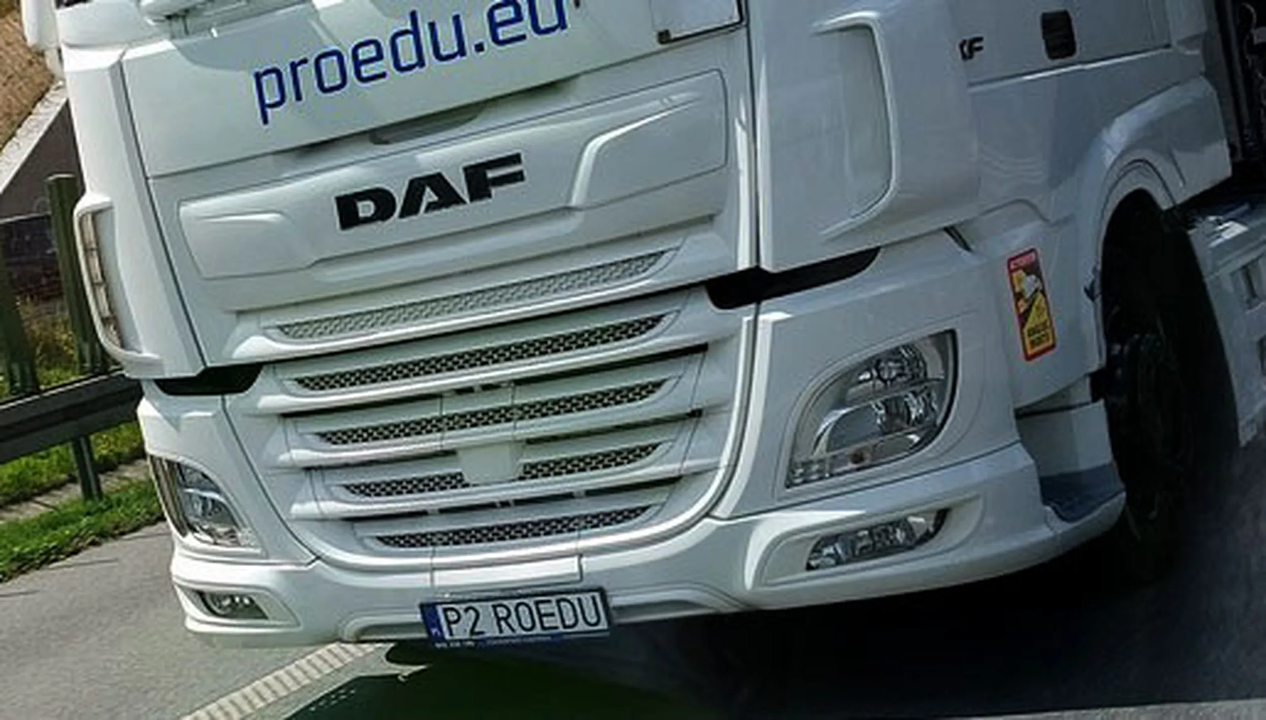 Fajny numer, blacha P2 ROEDU