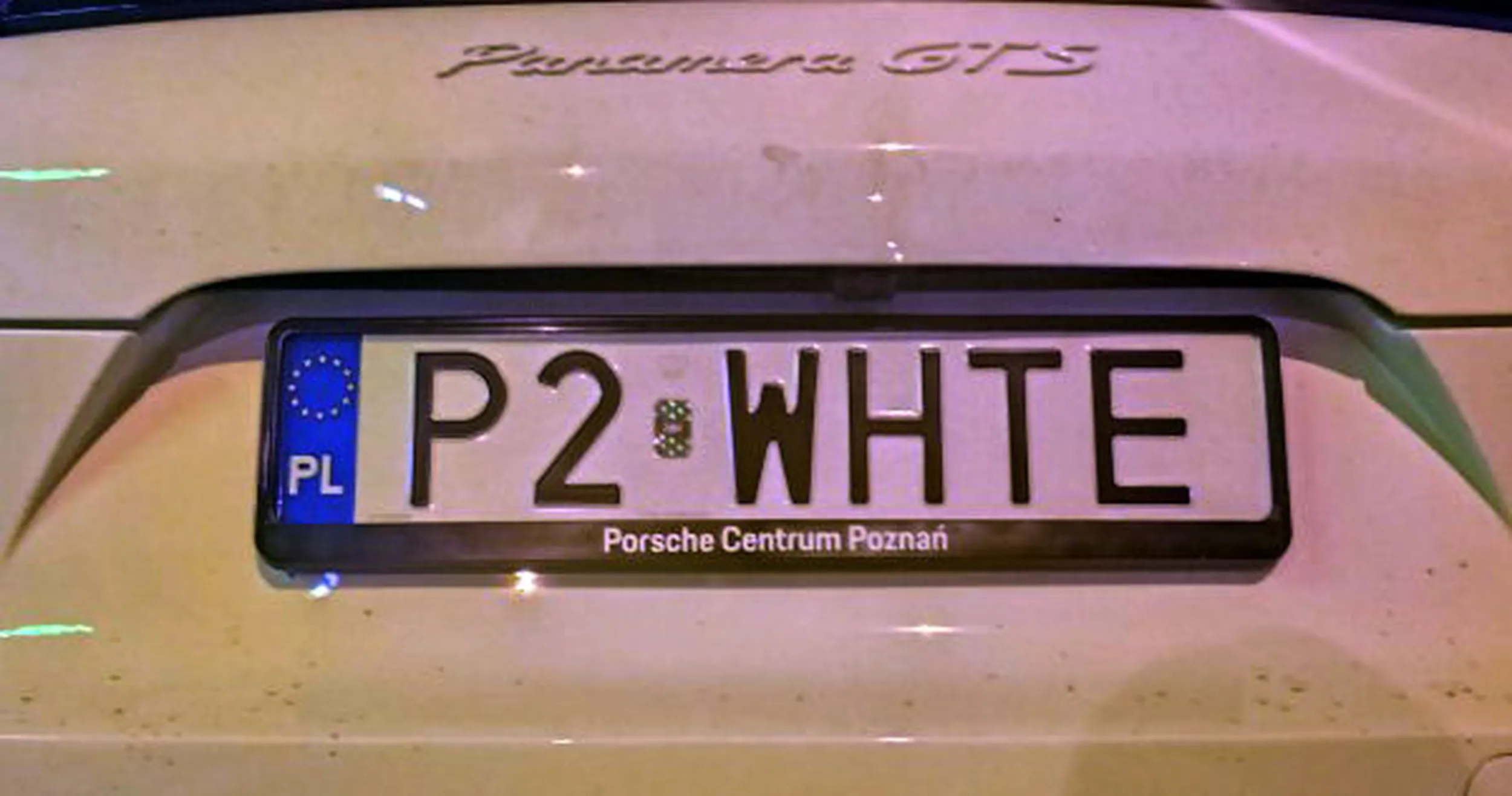 Fajny numer, blacha P2 WHTE