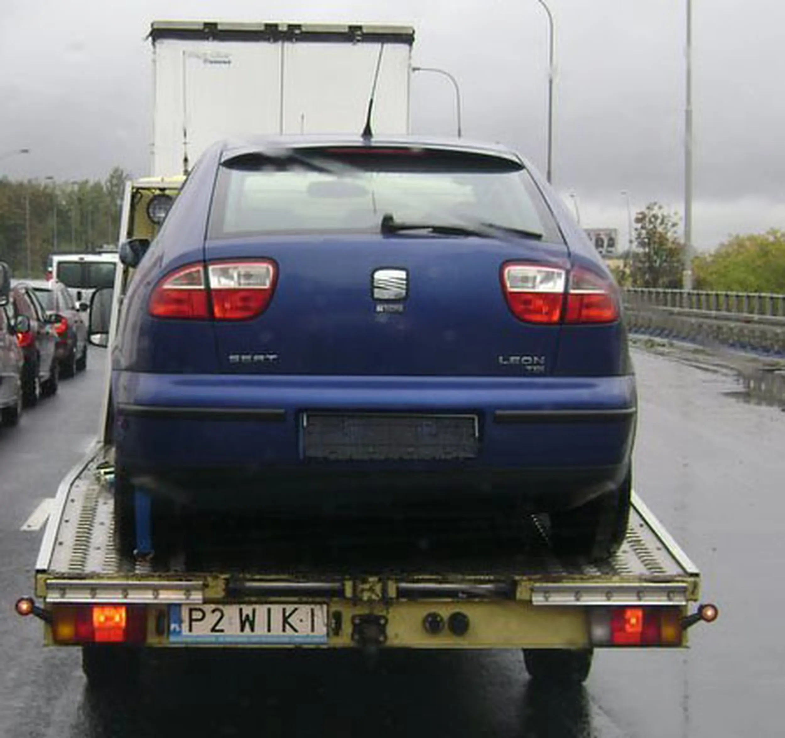 Fajny numer, blacha P2 WIKI