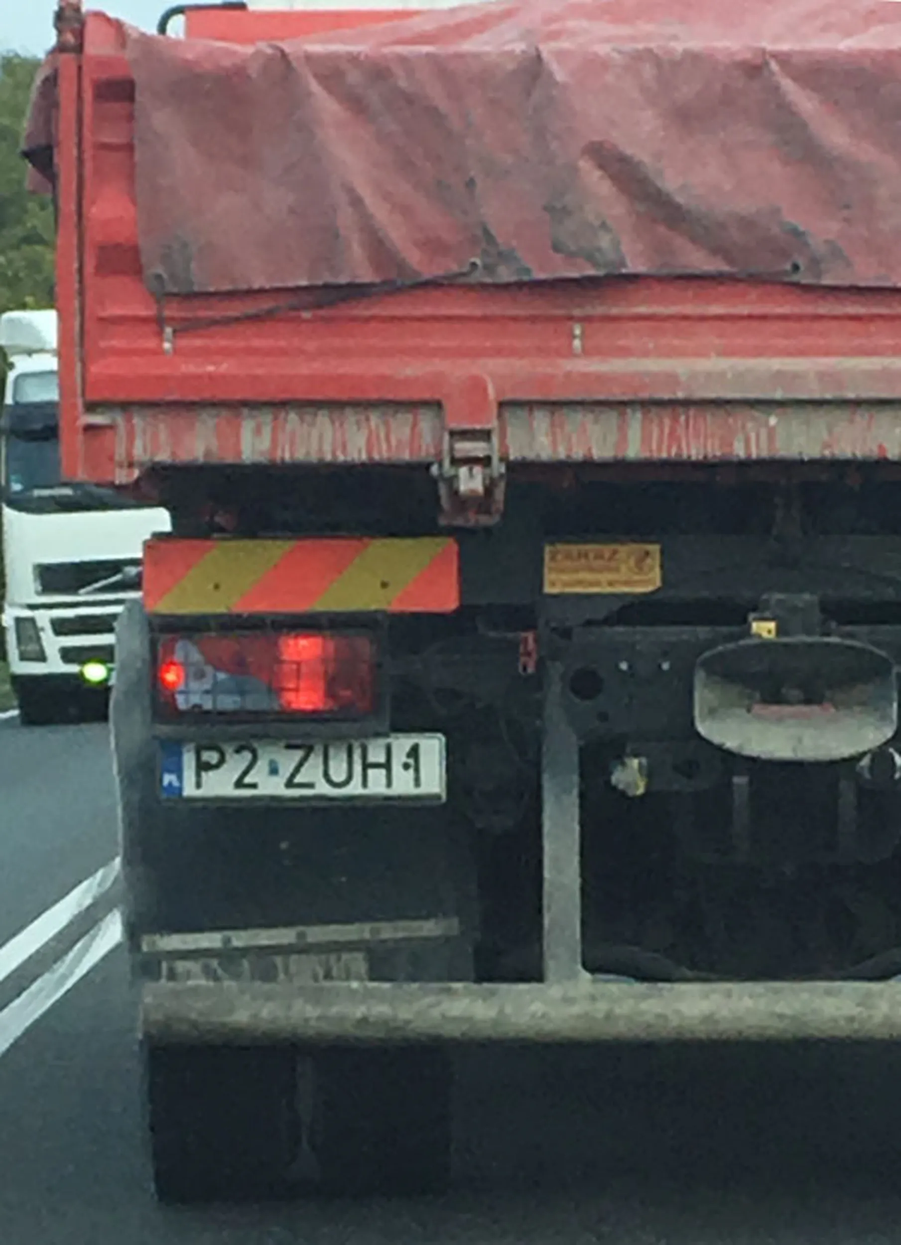 Fajny numer, blacha P2 ZUH1