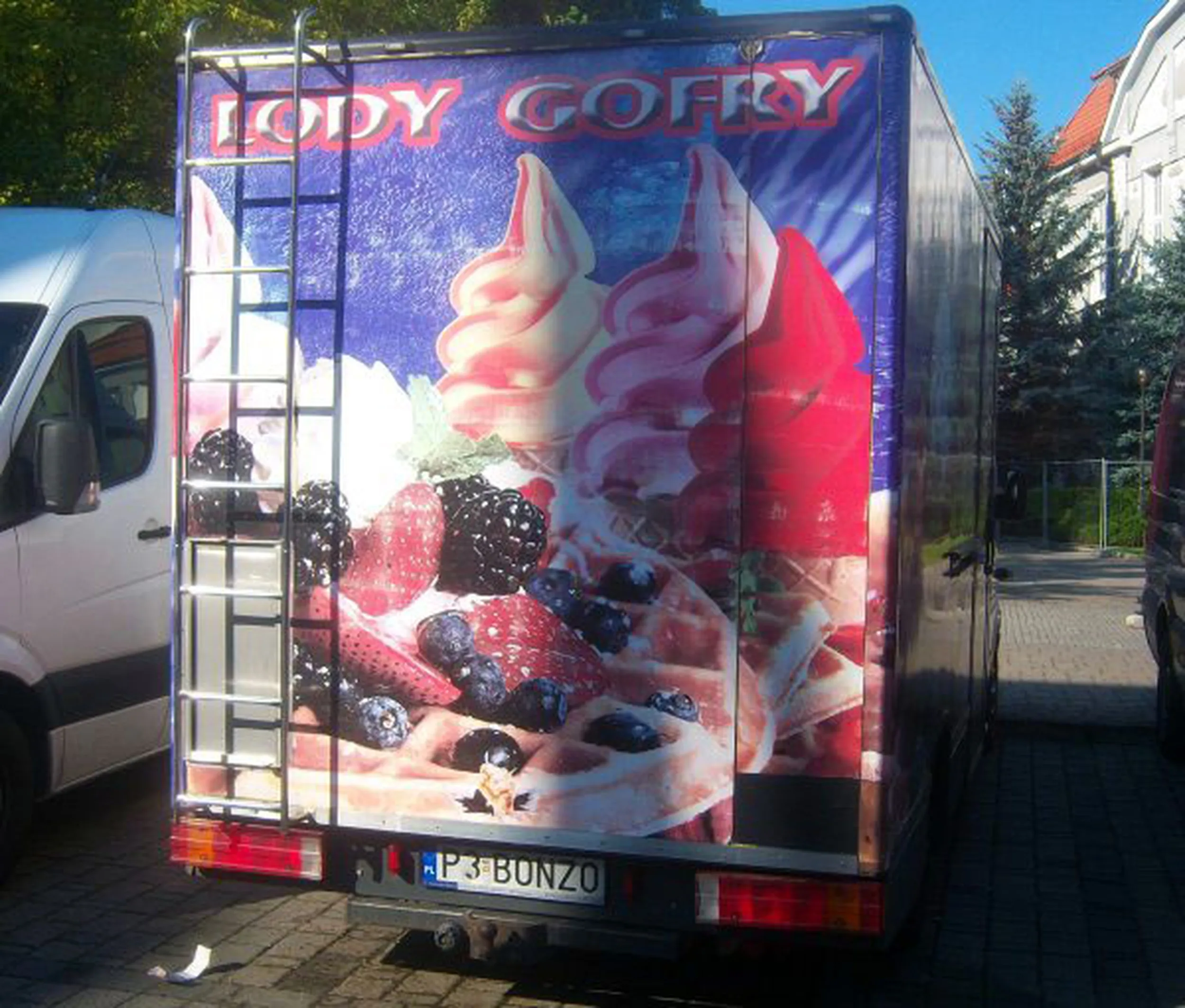 Fajny numer, blacha P3 BONZO