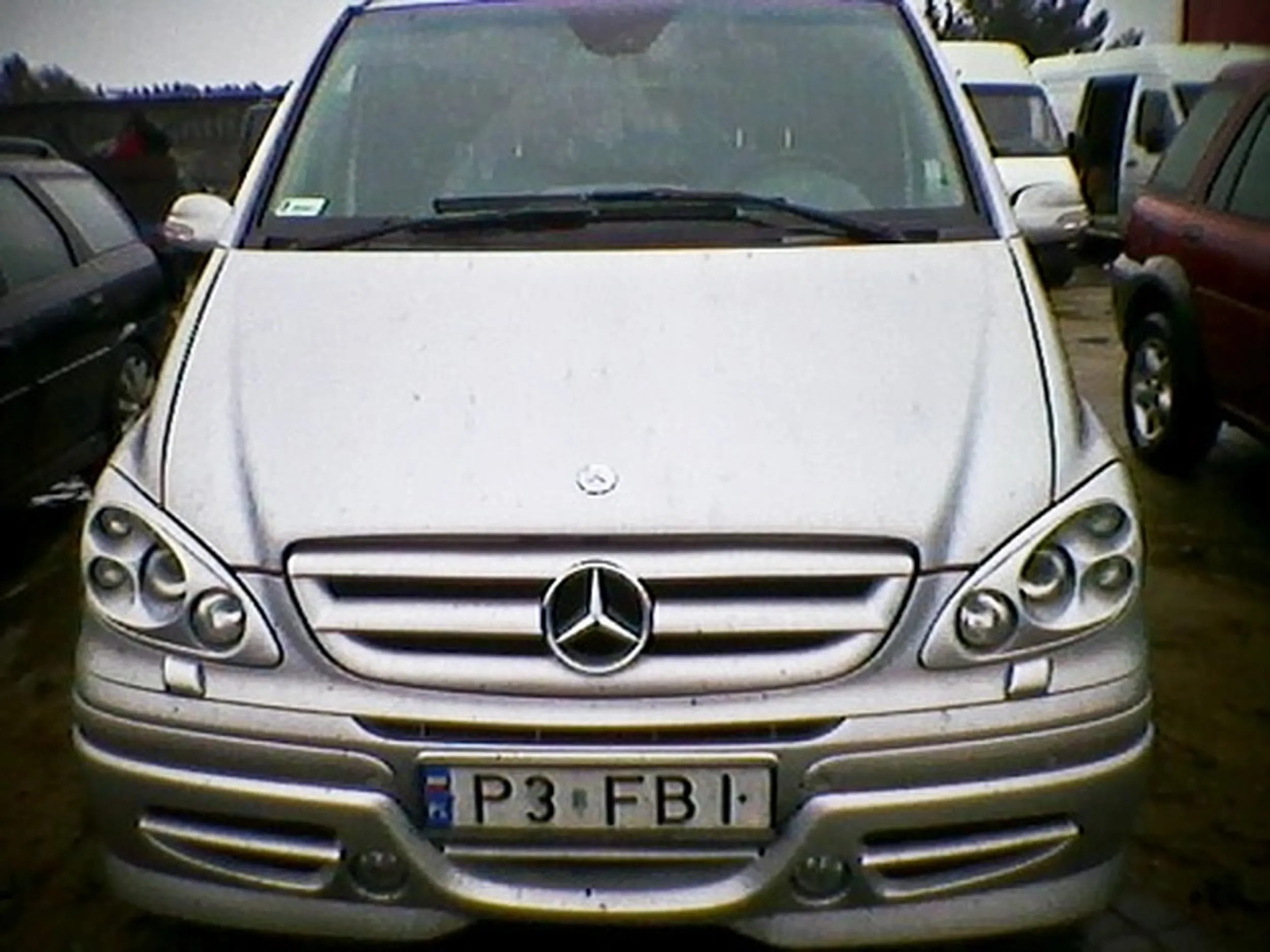 Fajny numer, blacha P3 FBI