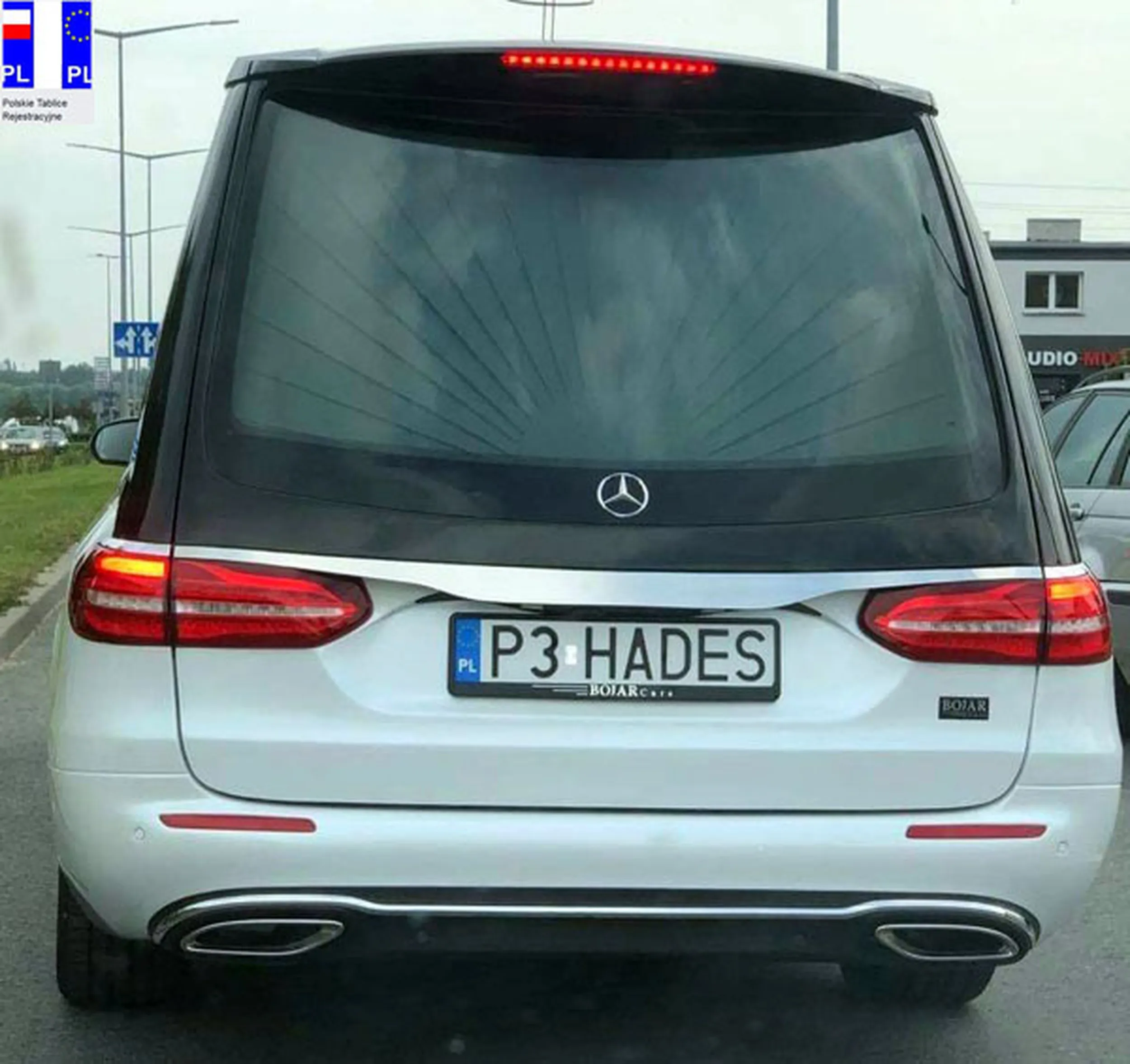 Fajny numer, blacha P3 HADES