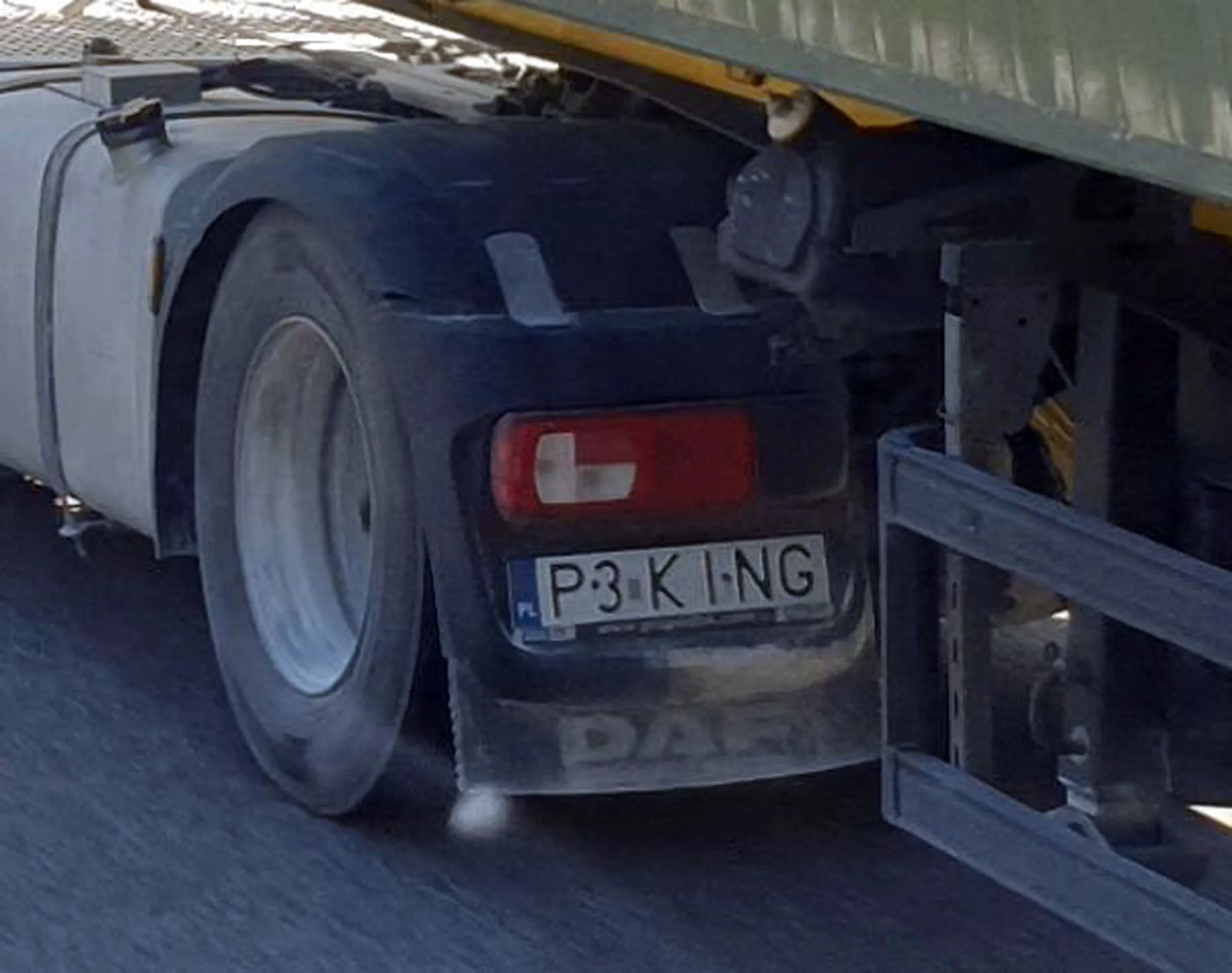 Fajny numer, blacha P3 KING