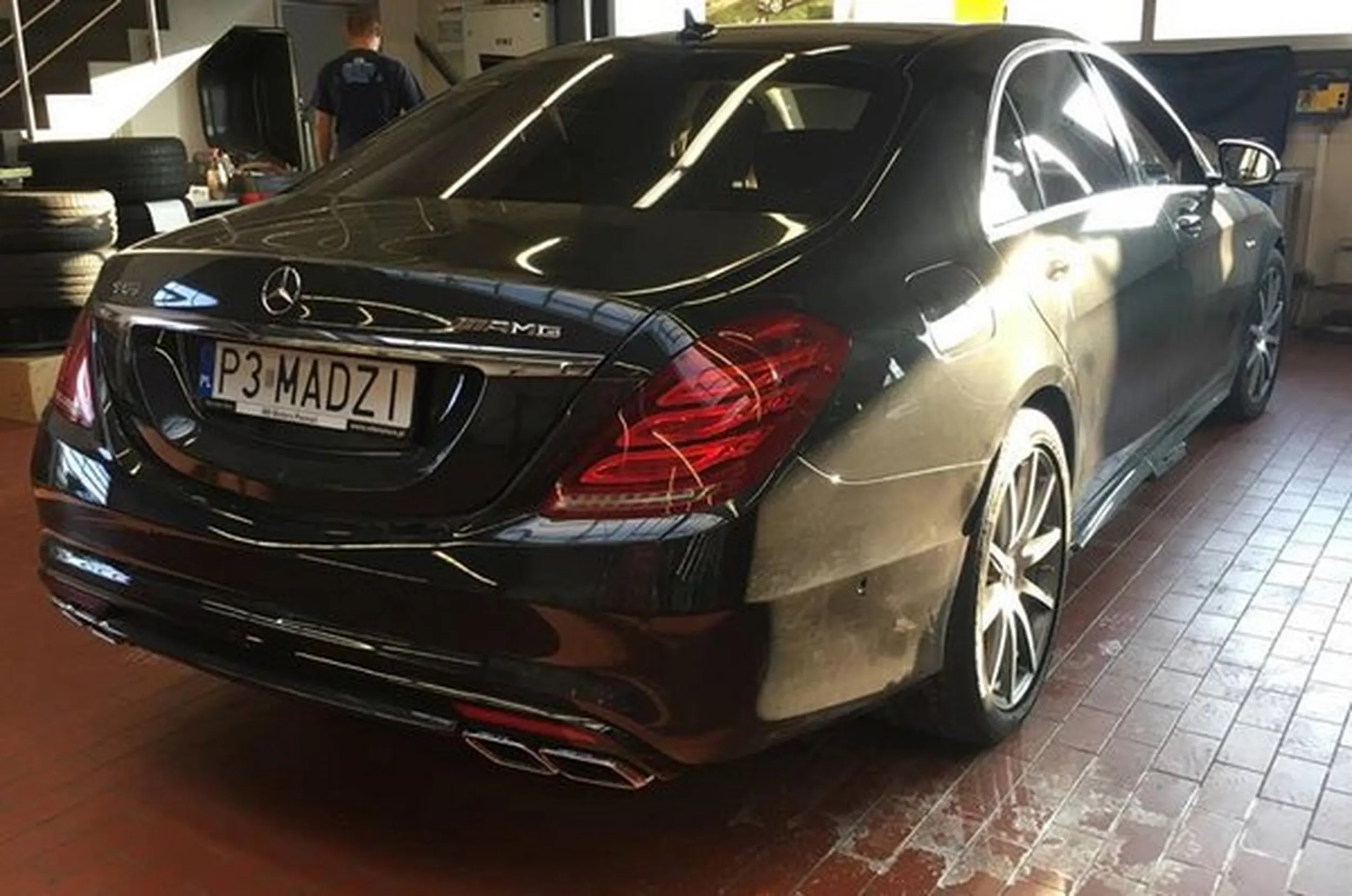 Fajny numer, blacha P3 MADZI