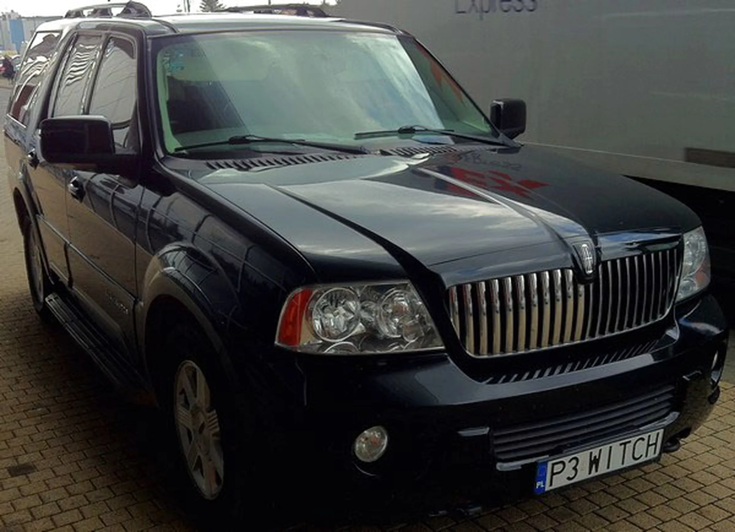 Fajny numer, blacha P3 WITCH