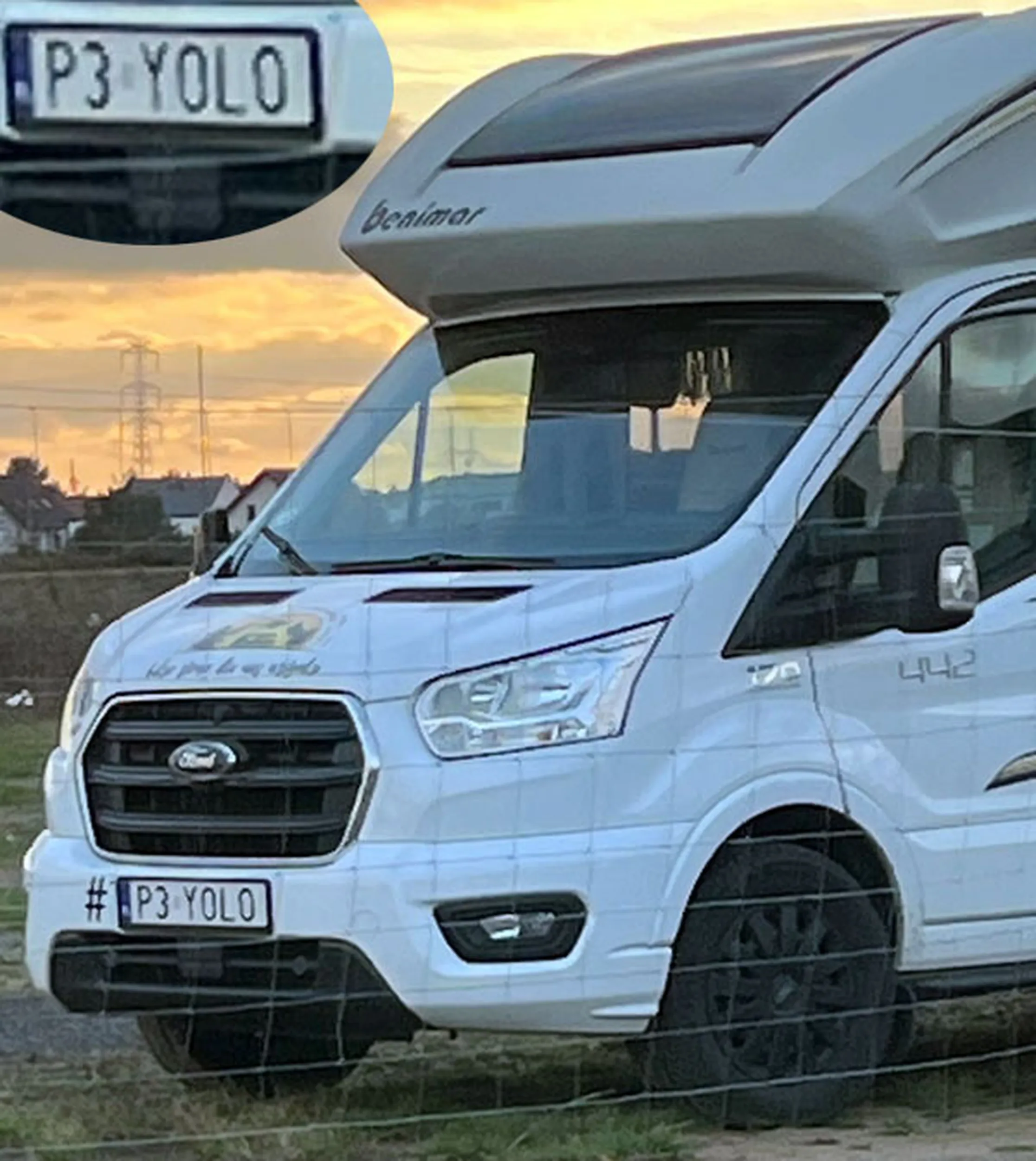 Fajny numer, blacha P3 YOLO