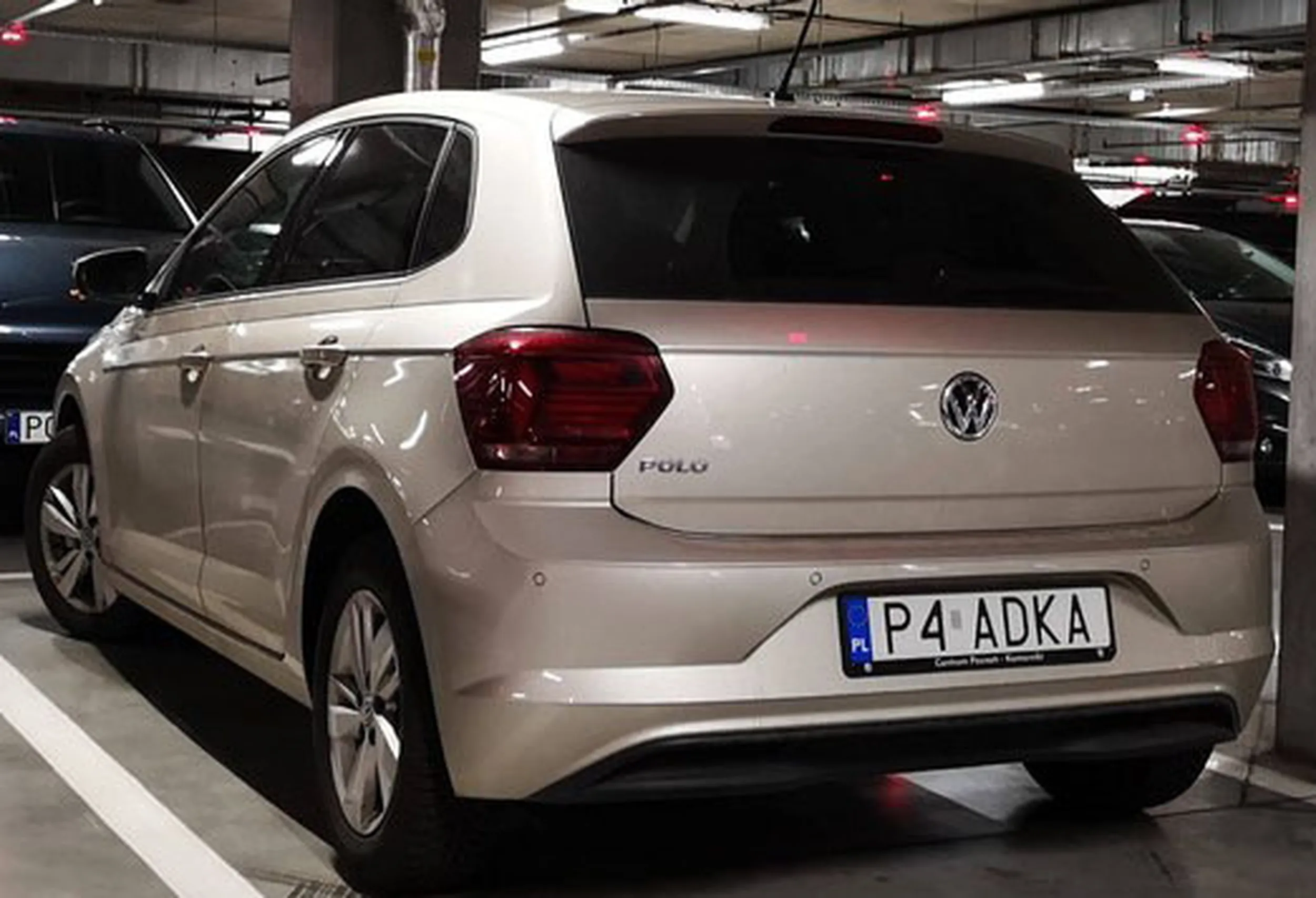 Fajny numer, blacha P4 ADKA