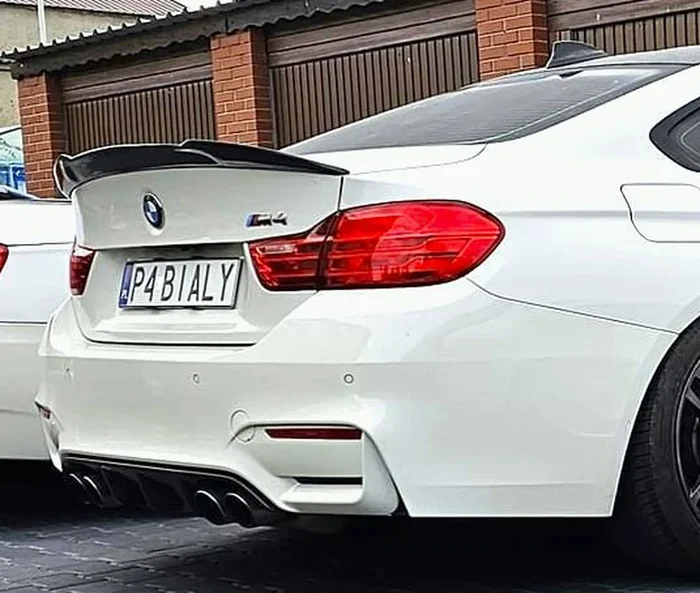 Fajny numer, blacha P4 BIALY