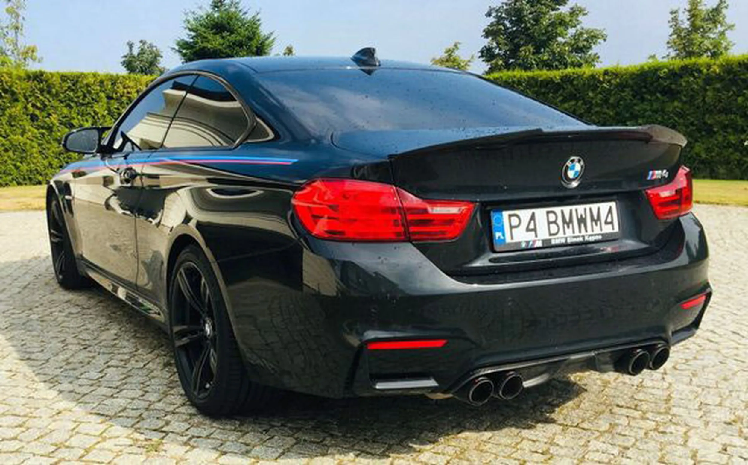 Fajny numer, blacha P4 BMWM4