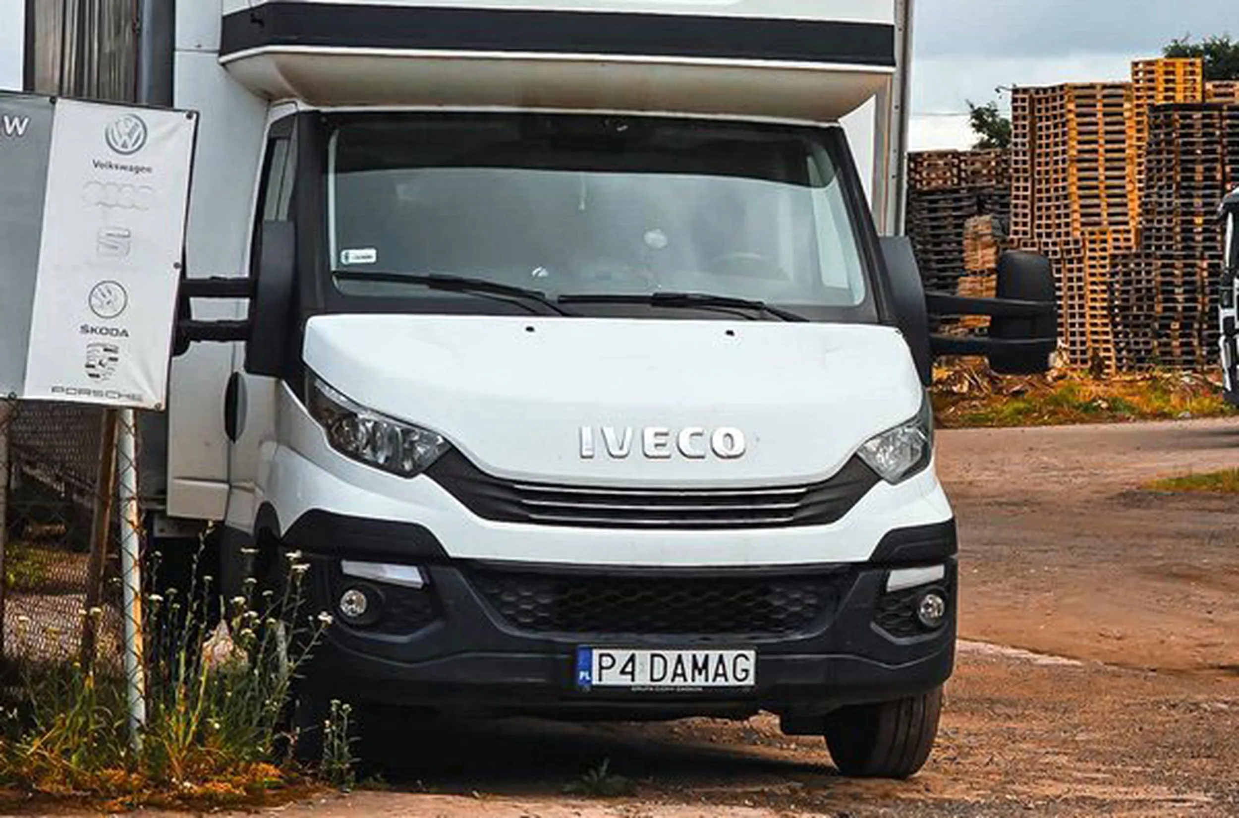 Fajny numer, blacha P4 DAMAG