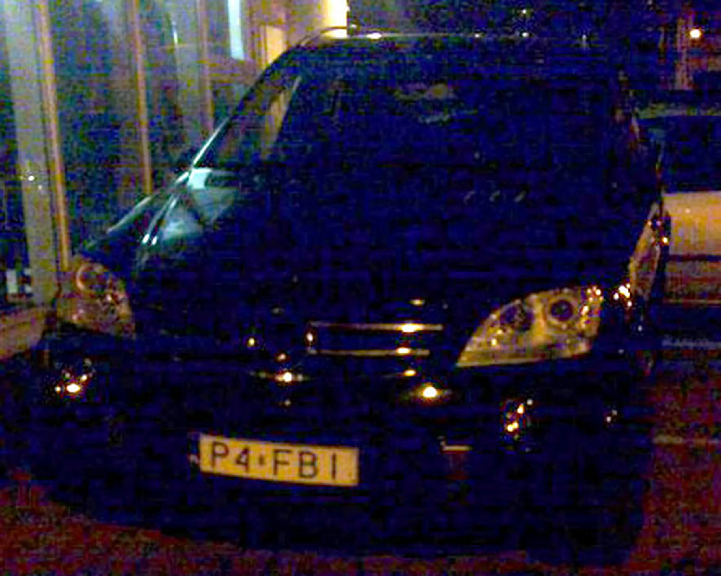 Fajny numer, blacha P4 FBI