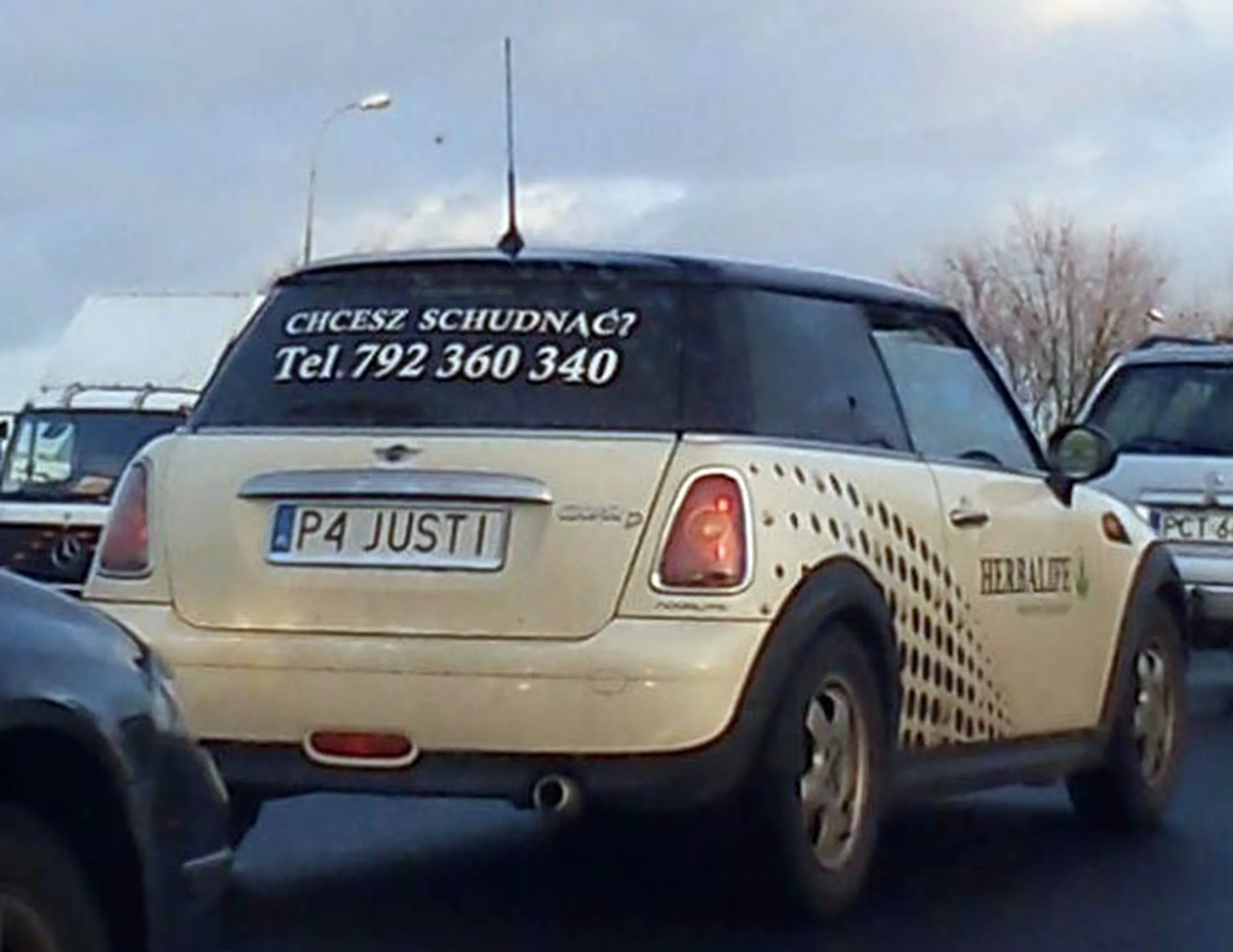 Fajny numer, blacha P4 JUSTI