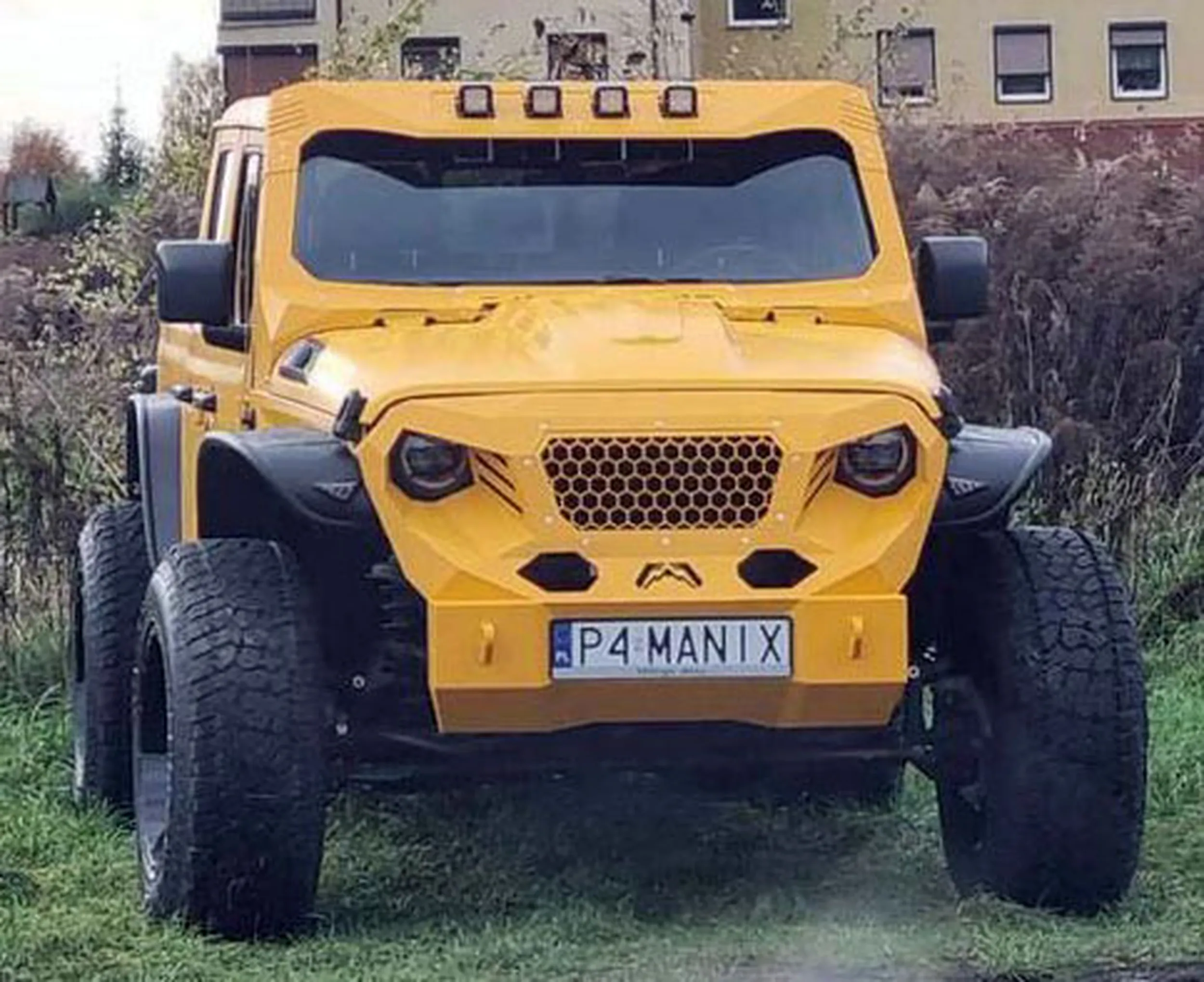 Fajny numer, blacha P4 MANIX