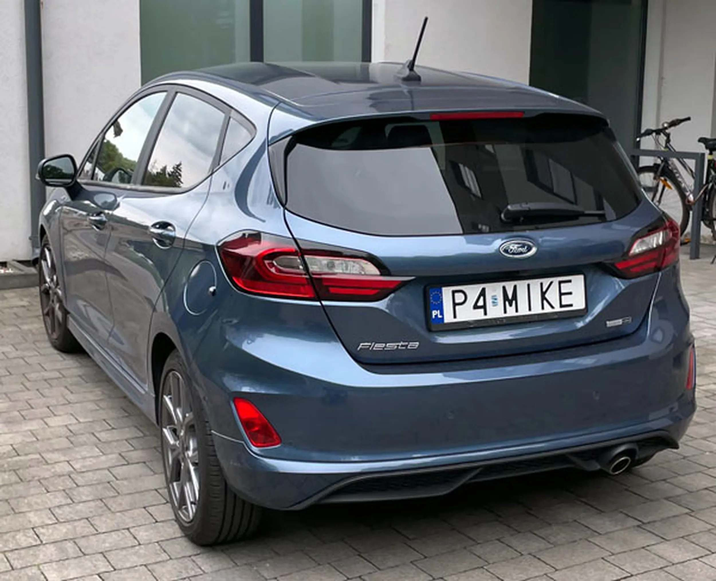 Fajny numer, blacha P4 MIKE