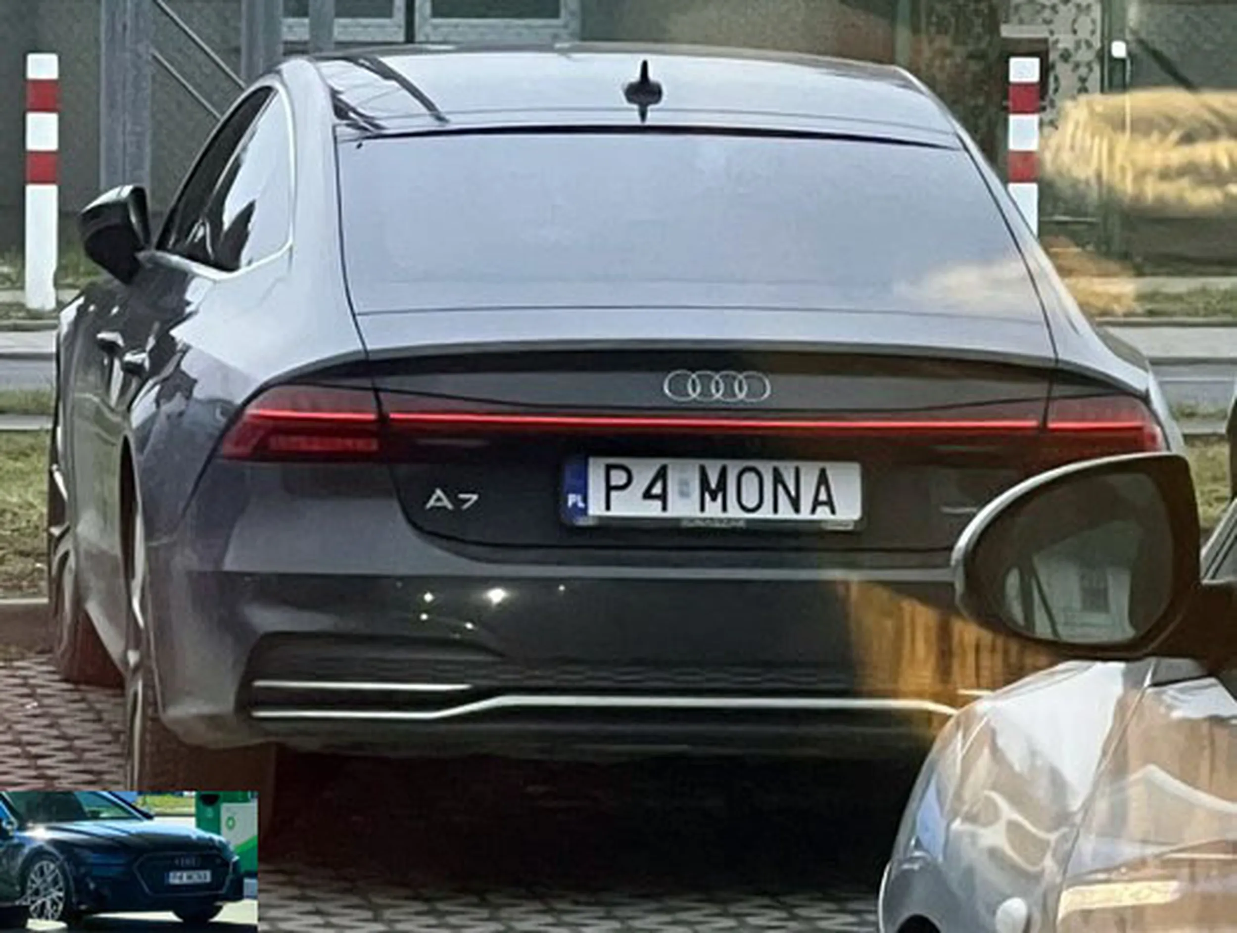 Fajny numer, blacha P4 MONA