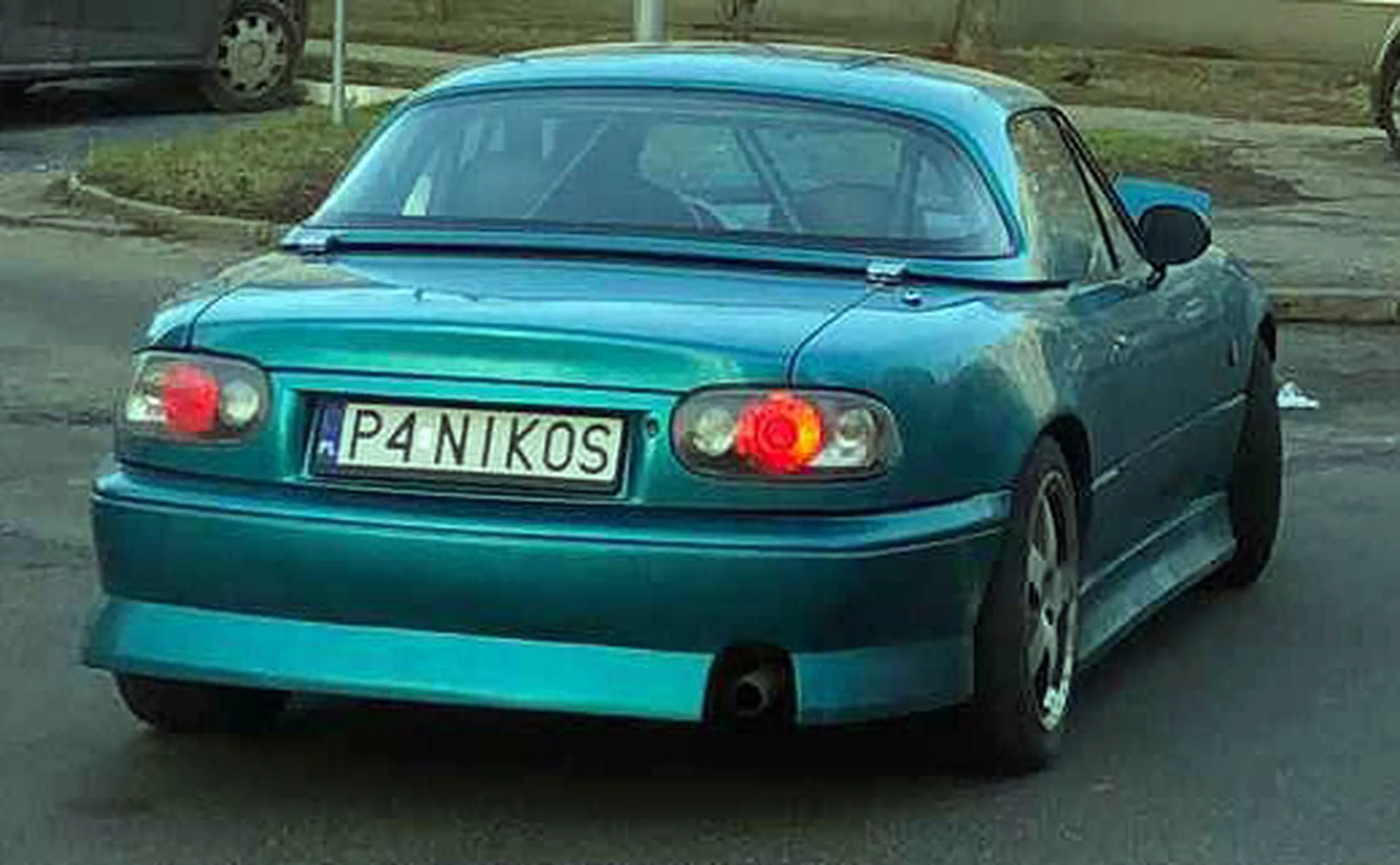 Fajny numer, blacha P4 NIKOS