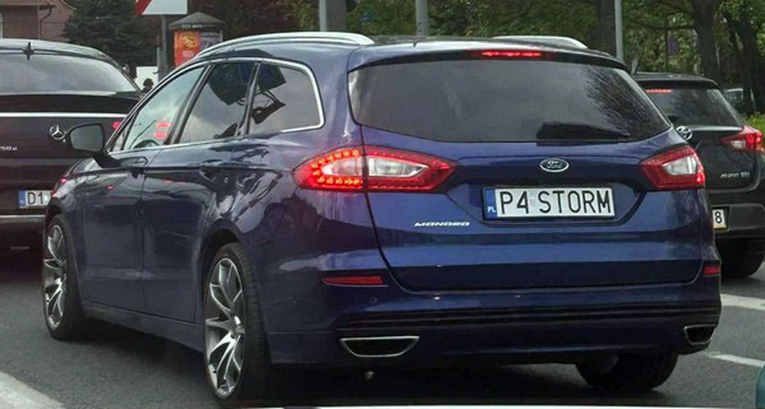 Fajny numer, blacha P4 STORM