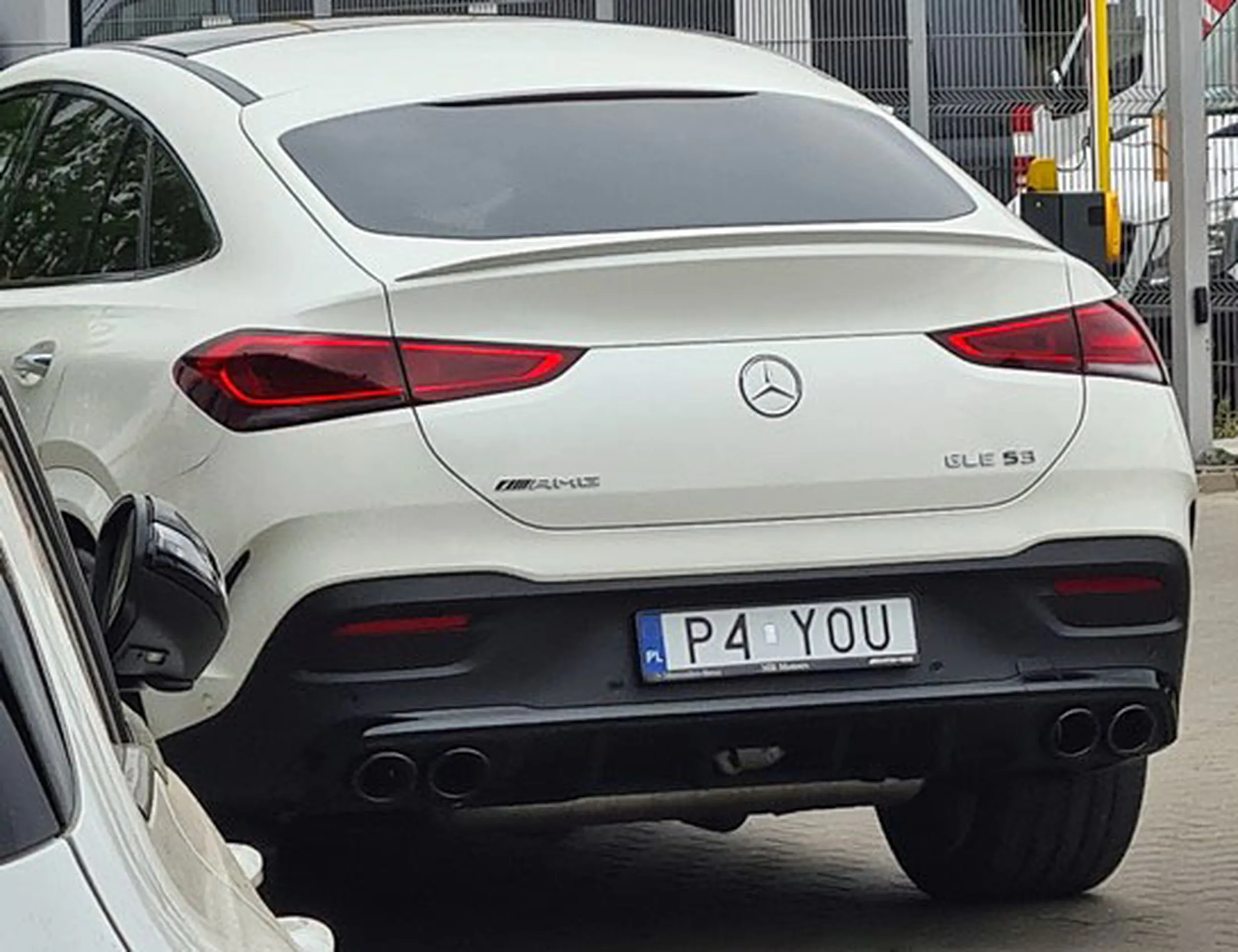 Fajny numer, blacha P4 YOU