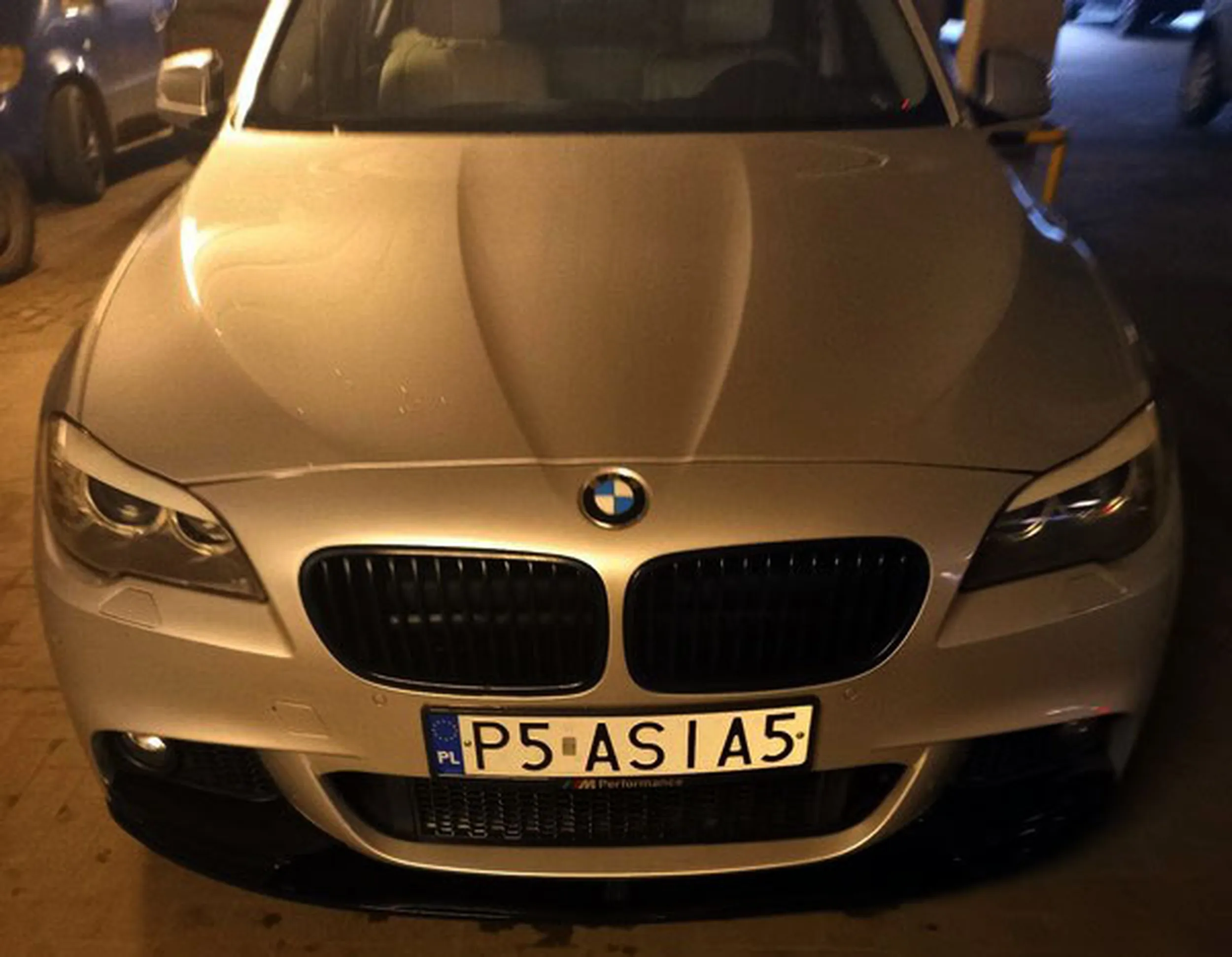 Fajny numer, blacha P5 ASIA5