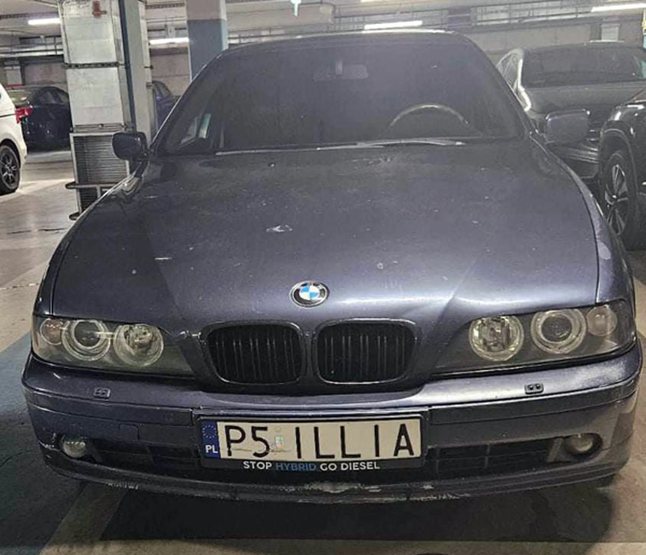 Fajny numer, blacha P5 ILLIA