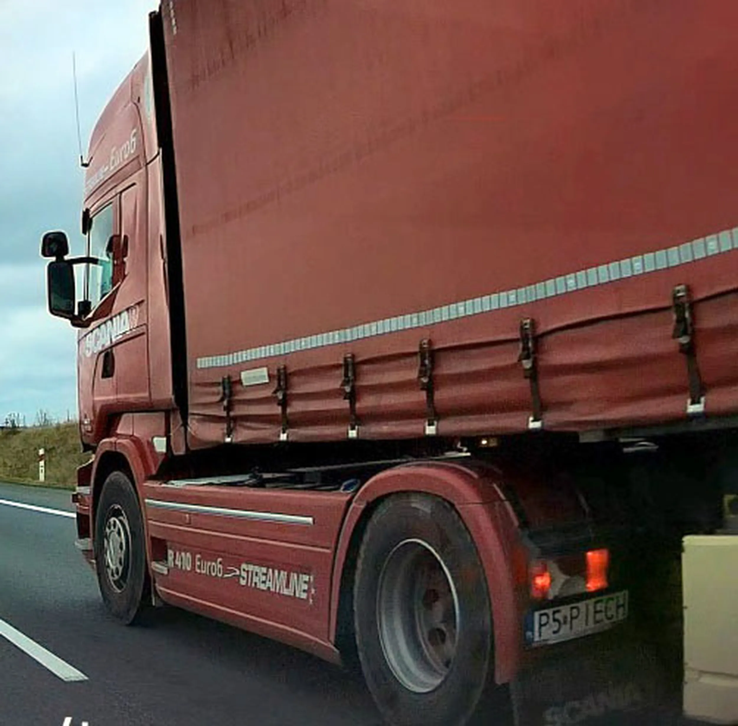 Fajny numer, blacha P5 PIECH