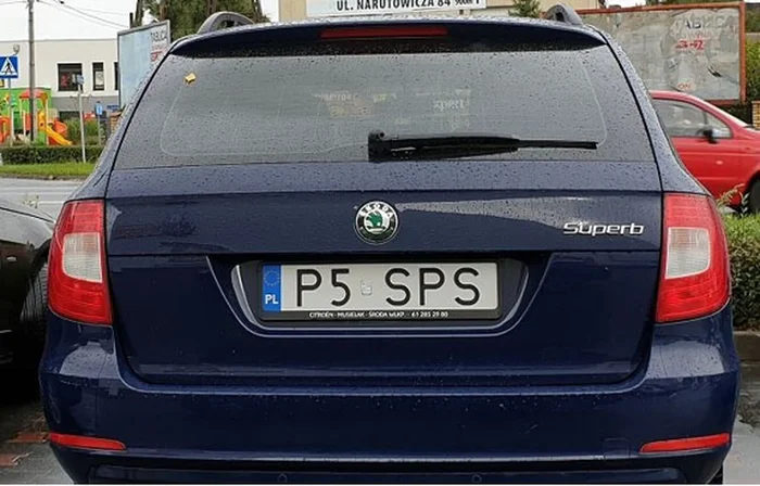 Fajny numer, blacha P5 SPS