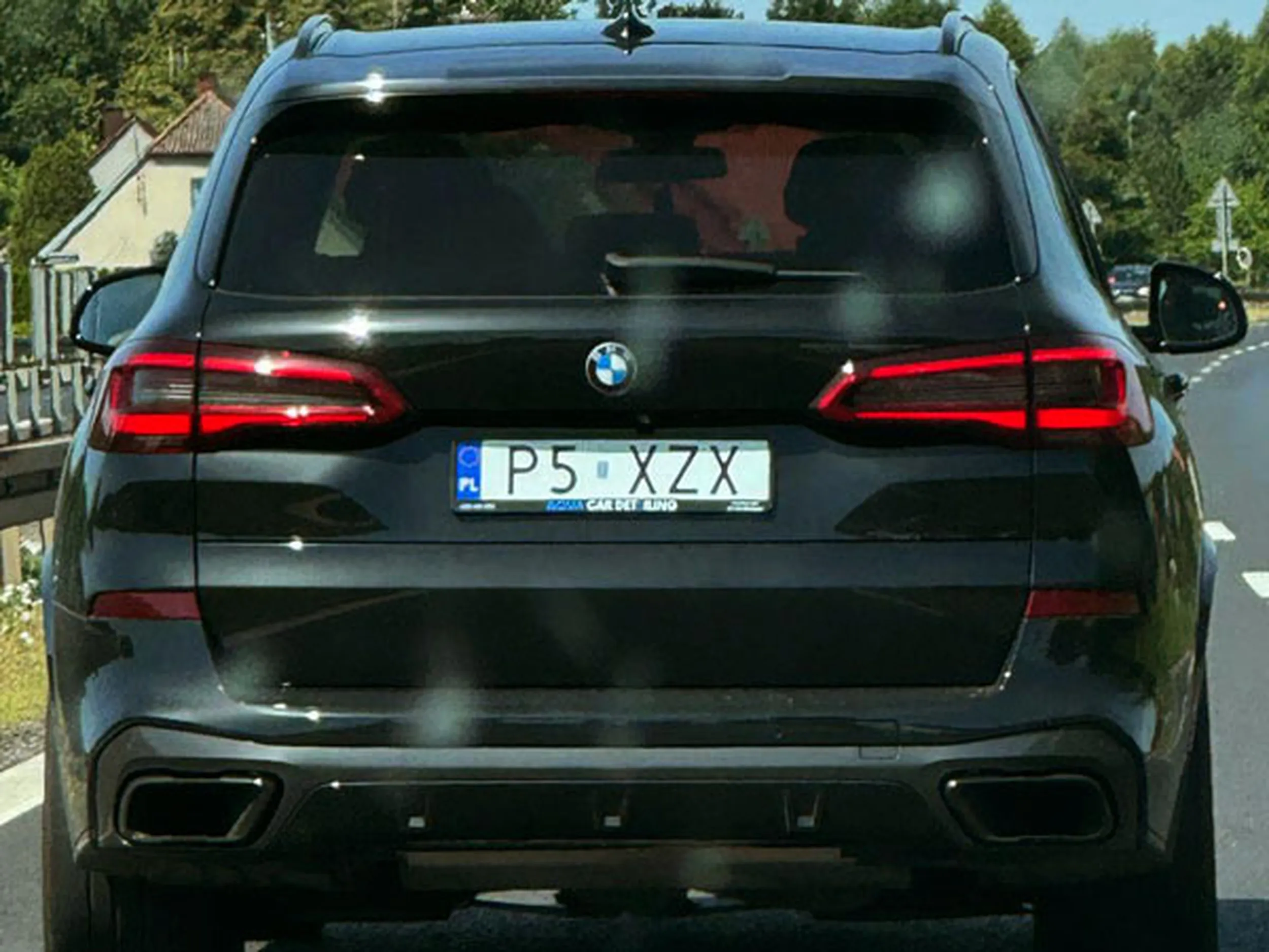 Fajny numer, blacha P5 XZX