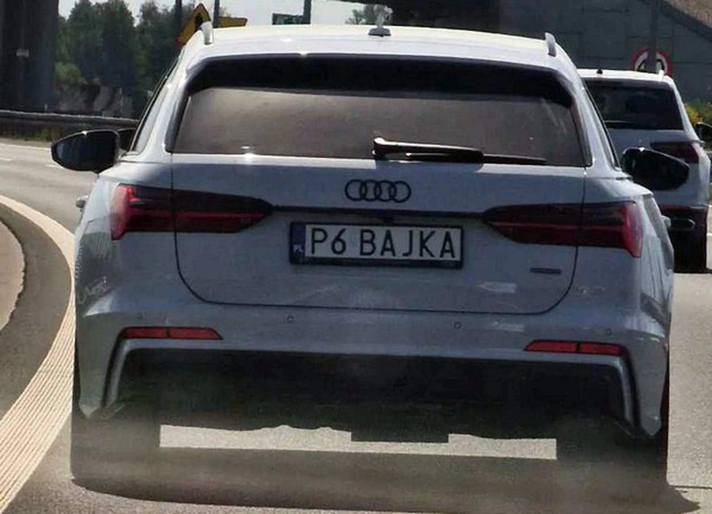 Fajny numer, blacha P6 BAJKA