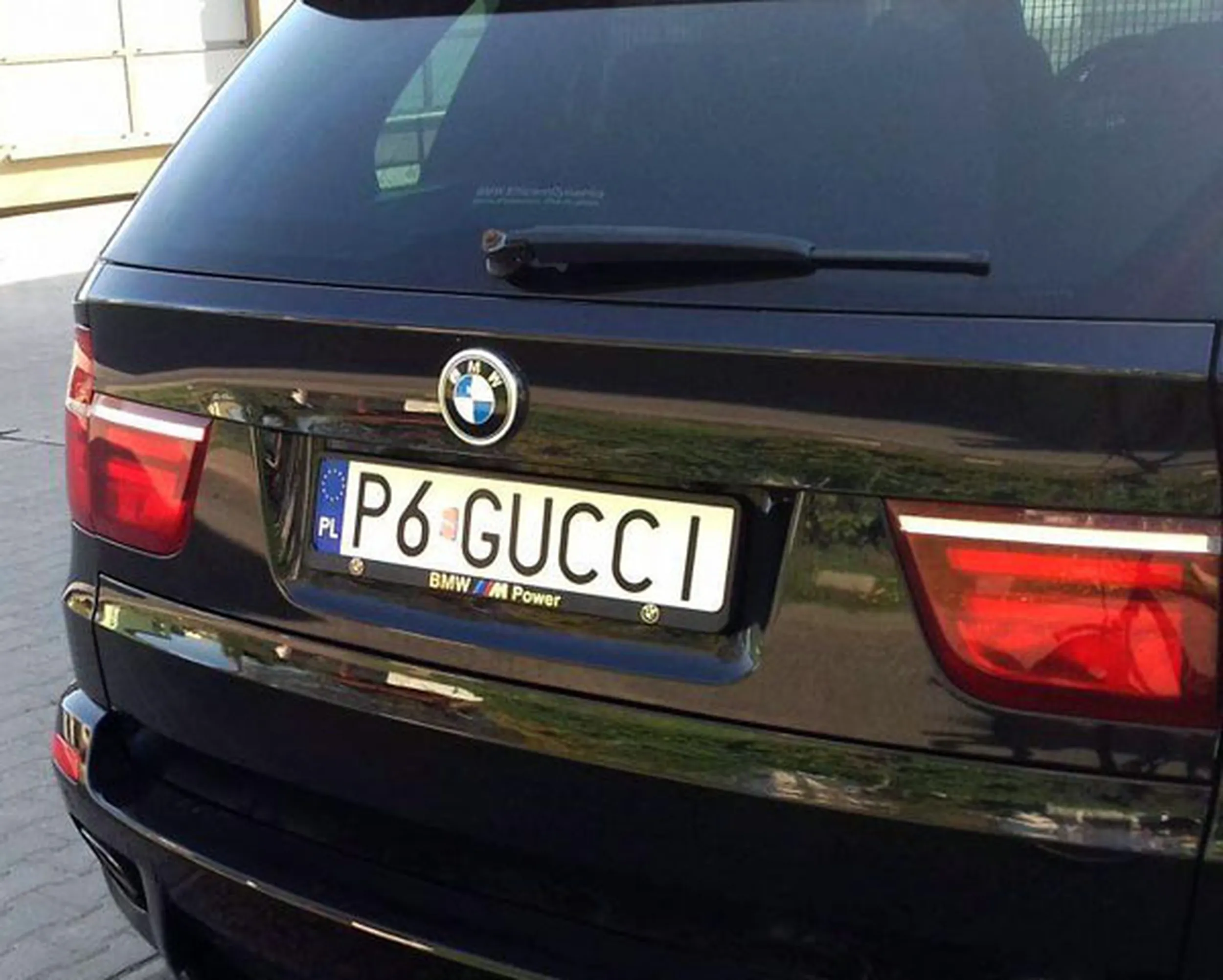 Fajny numer, blacha P6 GUCCI