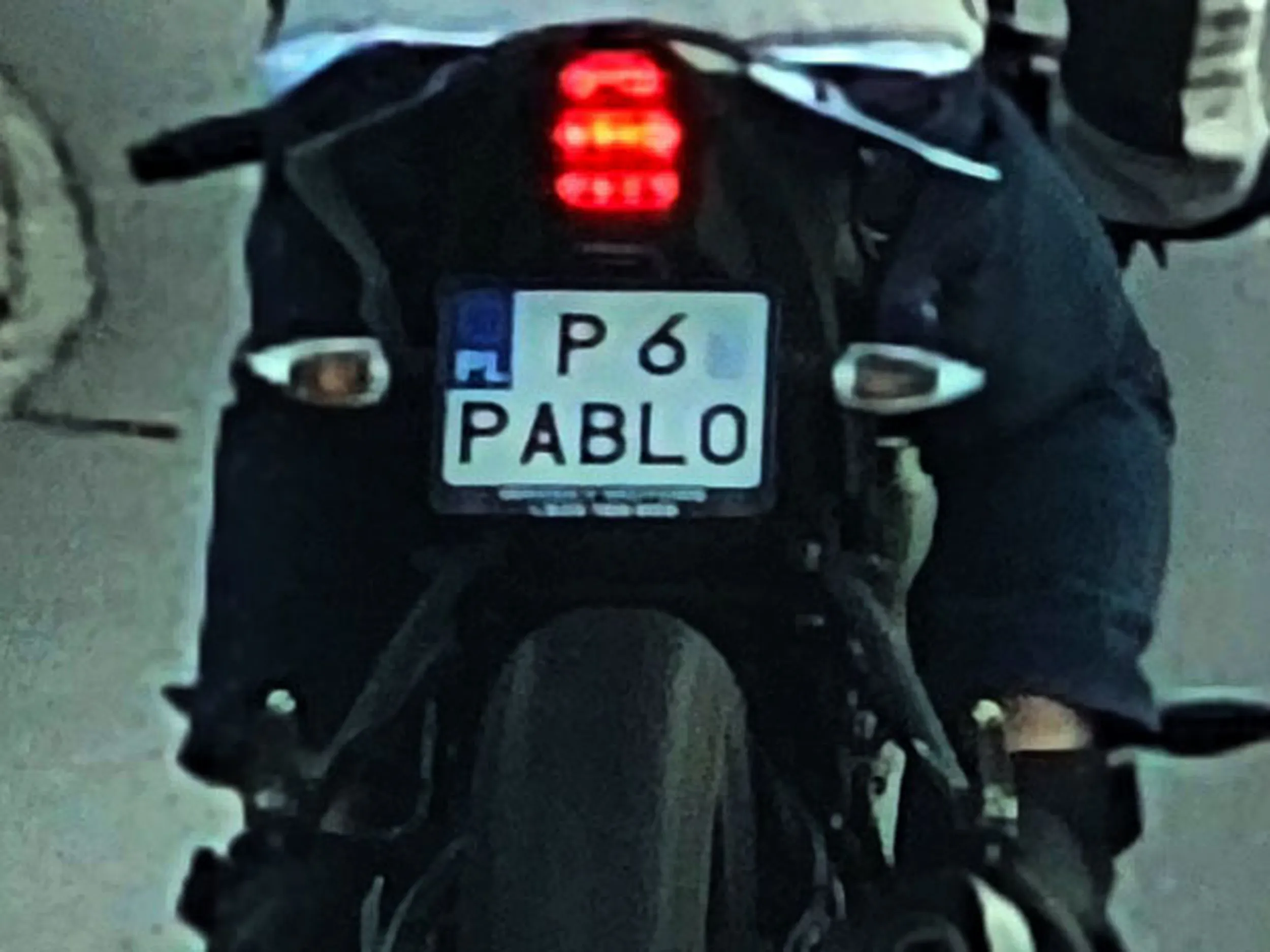 Fajny numer, blacha P6 PABL0