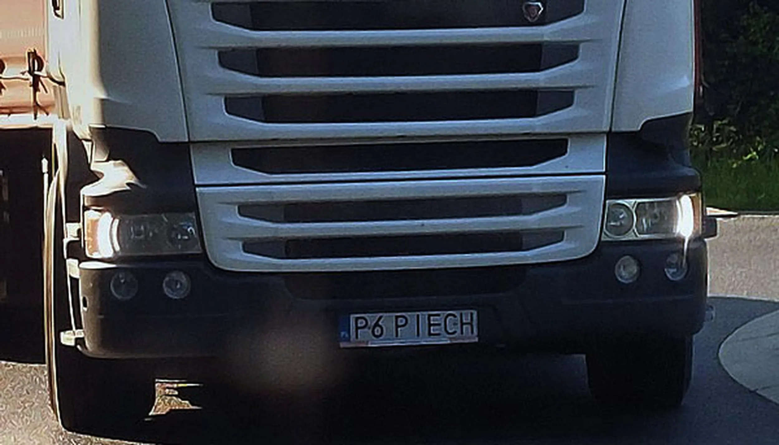 Fajny numer, blacha P6 PIECH