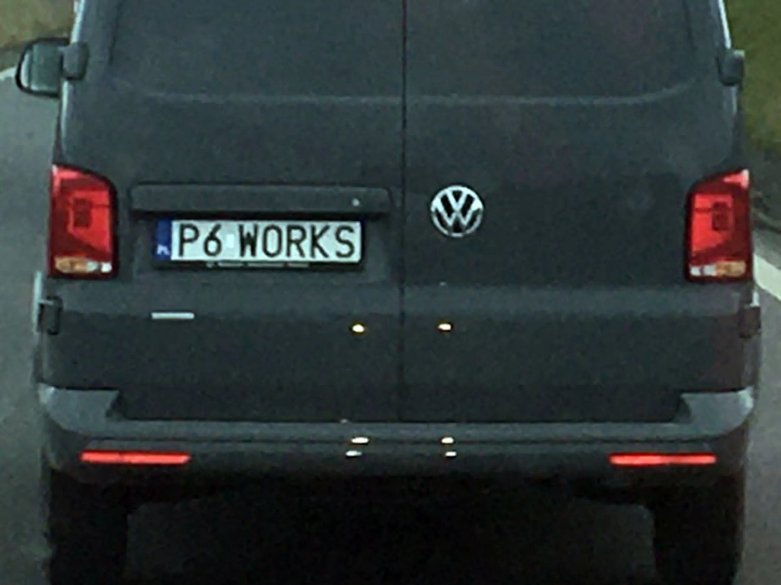 Fajny numer, blacha P6 WORKS