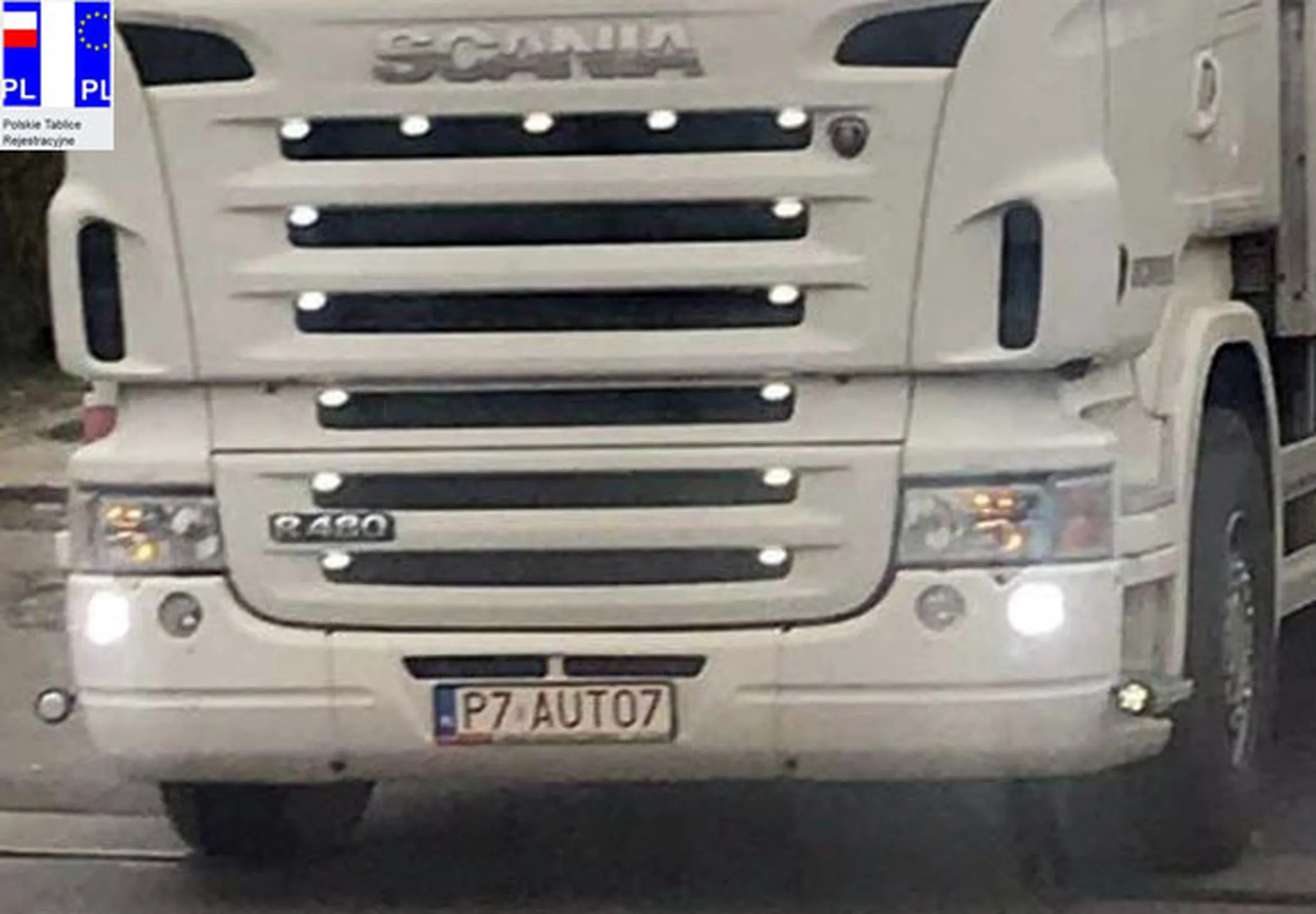 Fajny numer, blacha P7 AUTO7