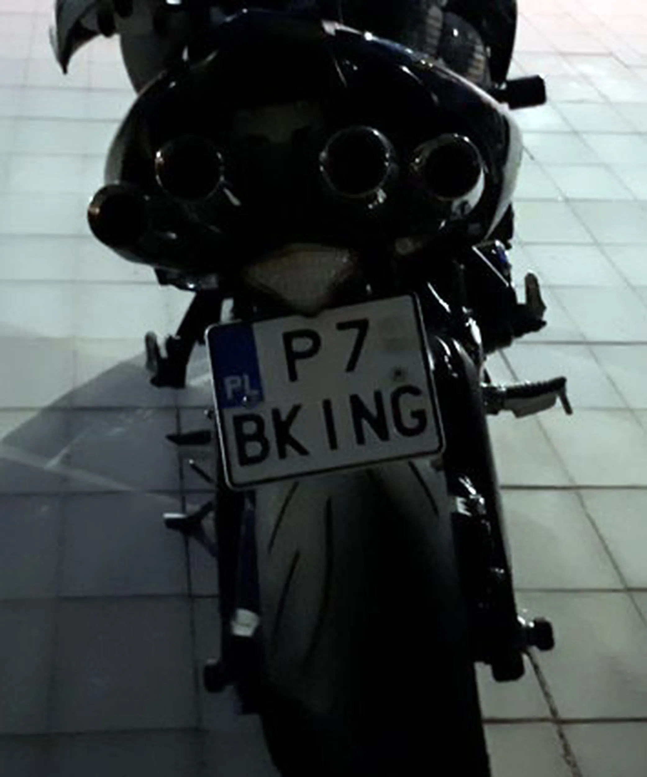 Fajny numer, blacha P7 BKING