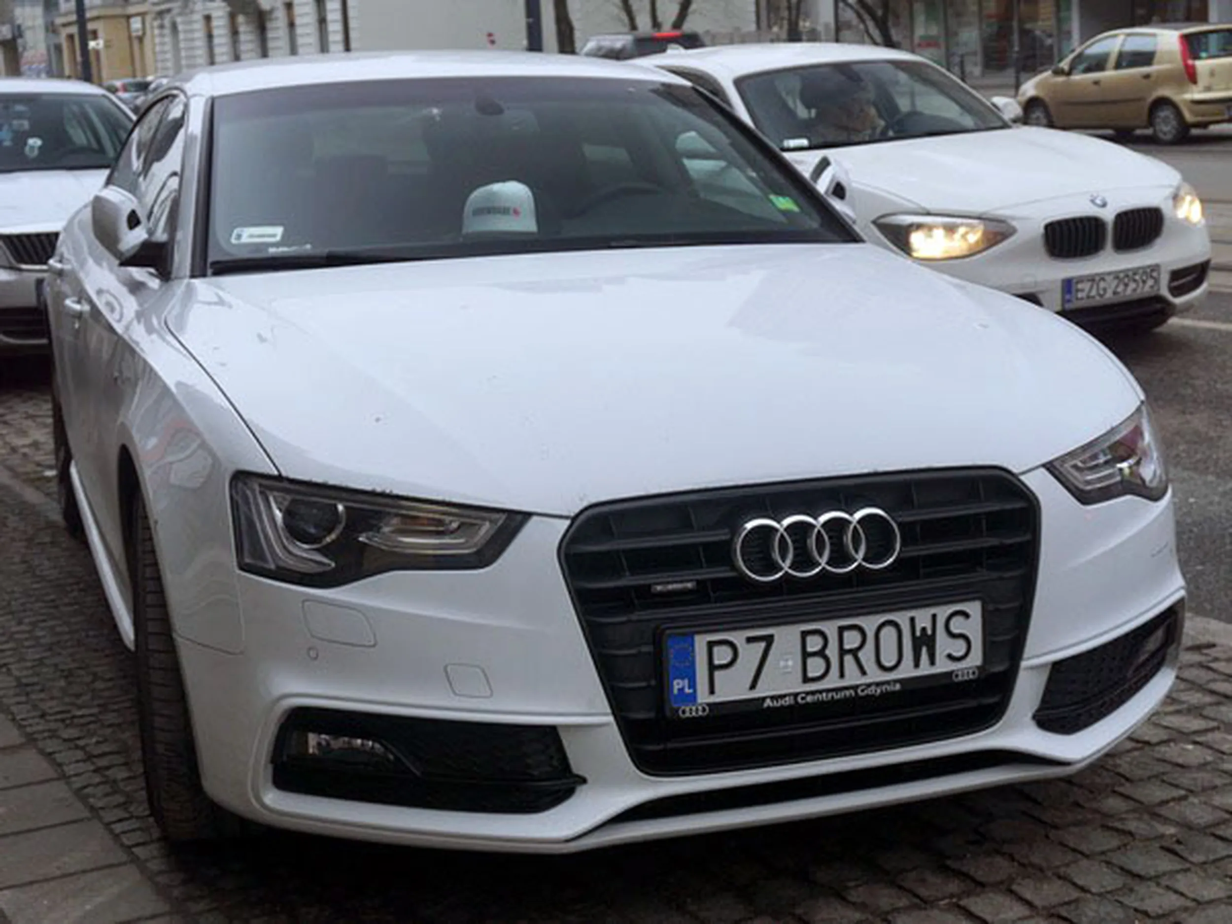 Fajny numer, blacha P7 BROWS