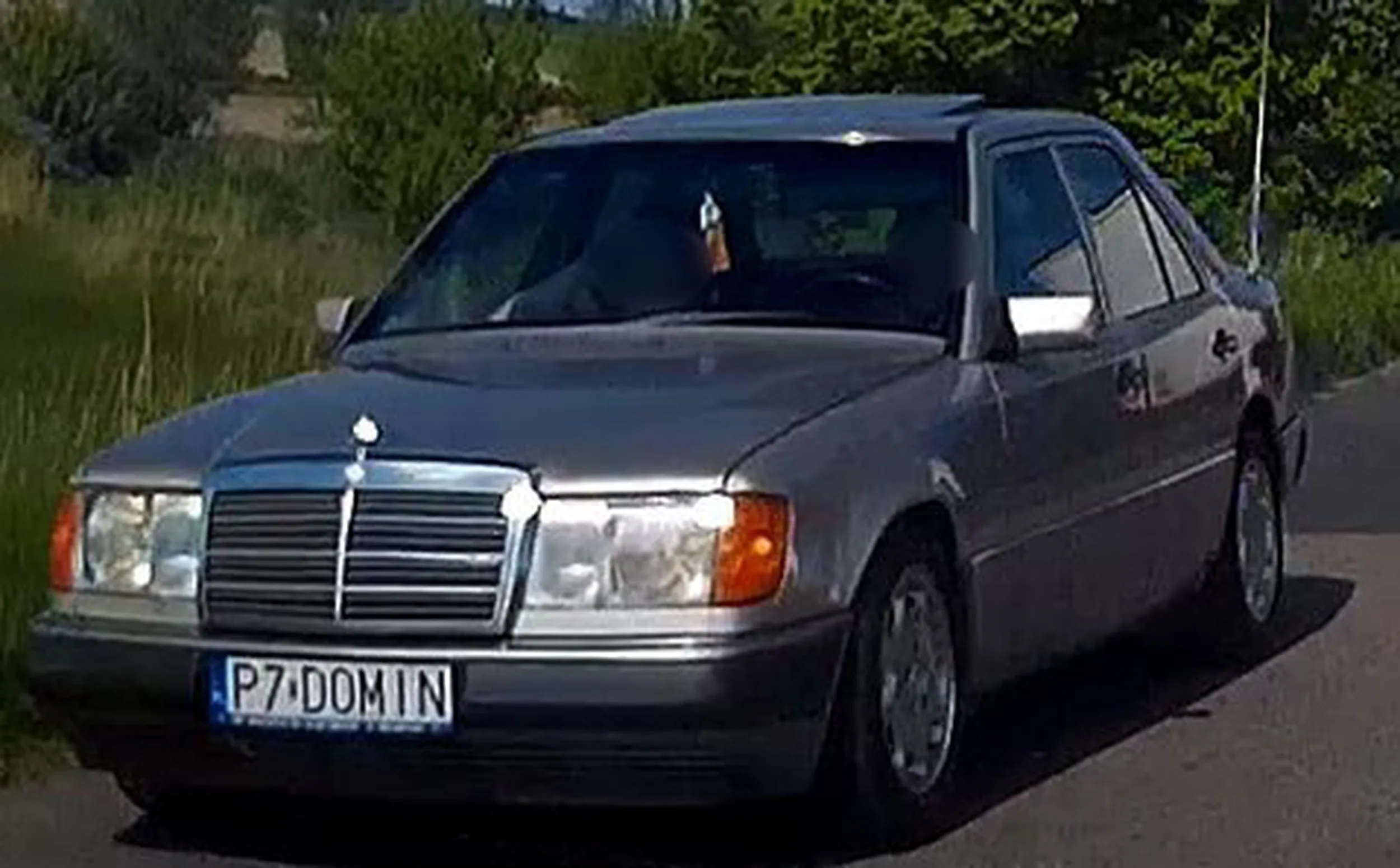 Fajny numer, blacha P7 DOMIN