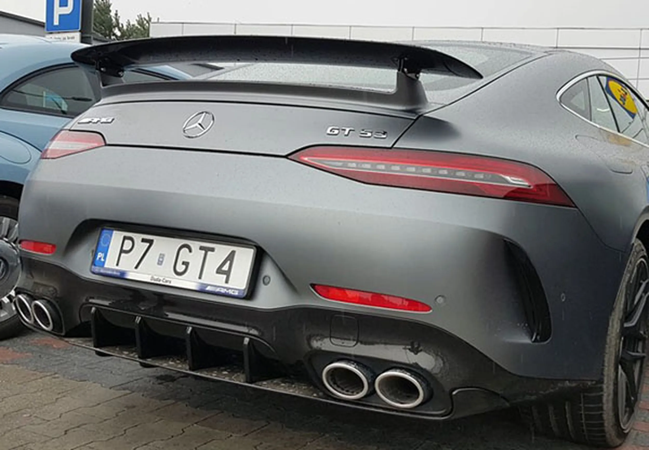 Fajny numer, blacha P7 GT4