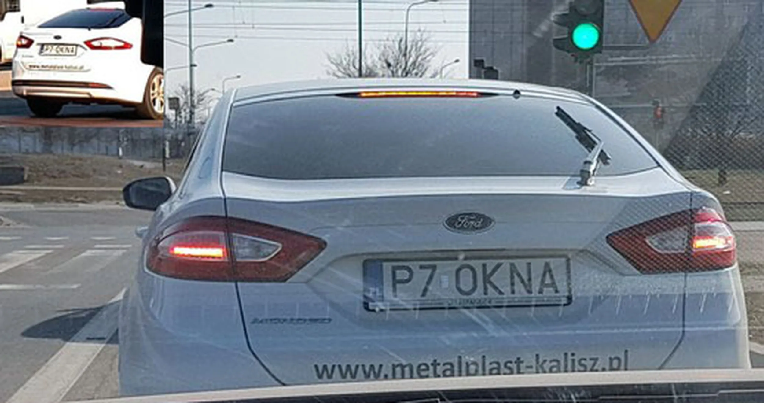 Fajny numer, blacha P7 OKNA