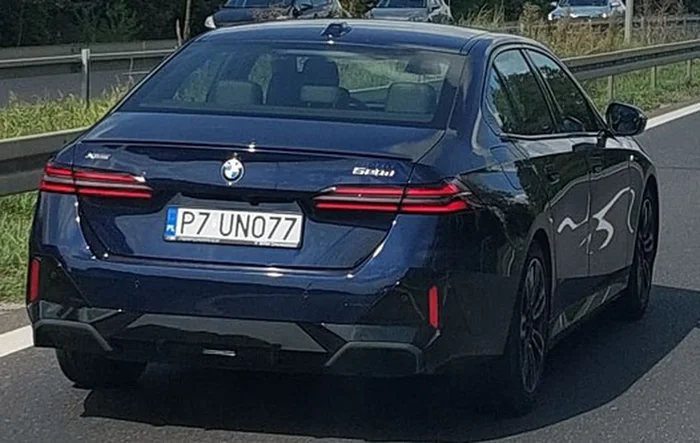 Fajny numer, blacha P7 UNO77