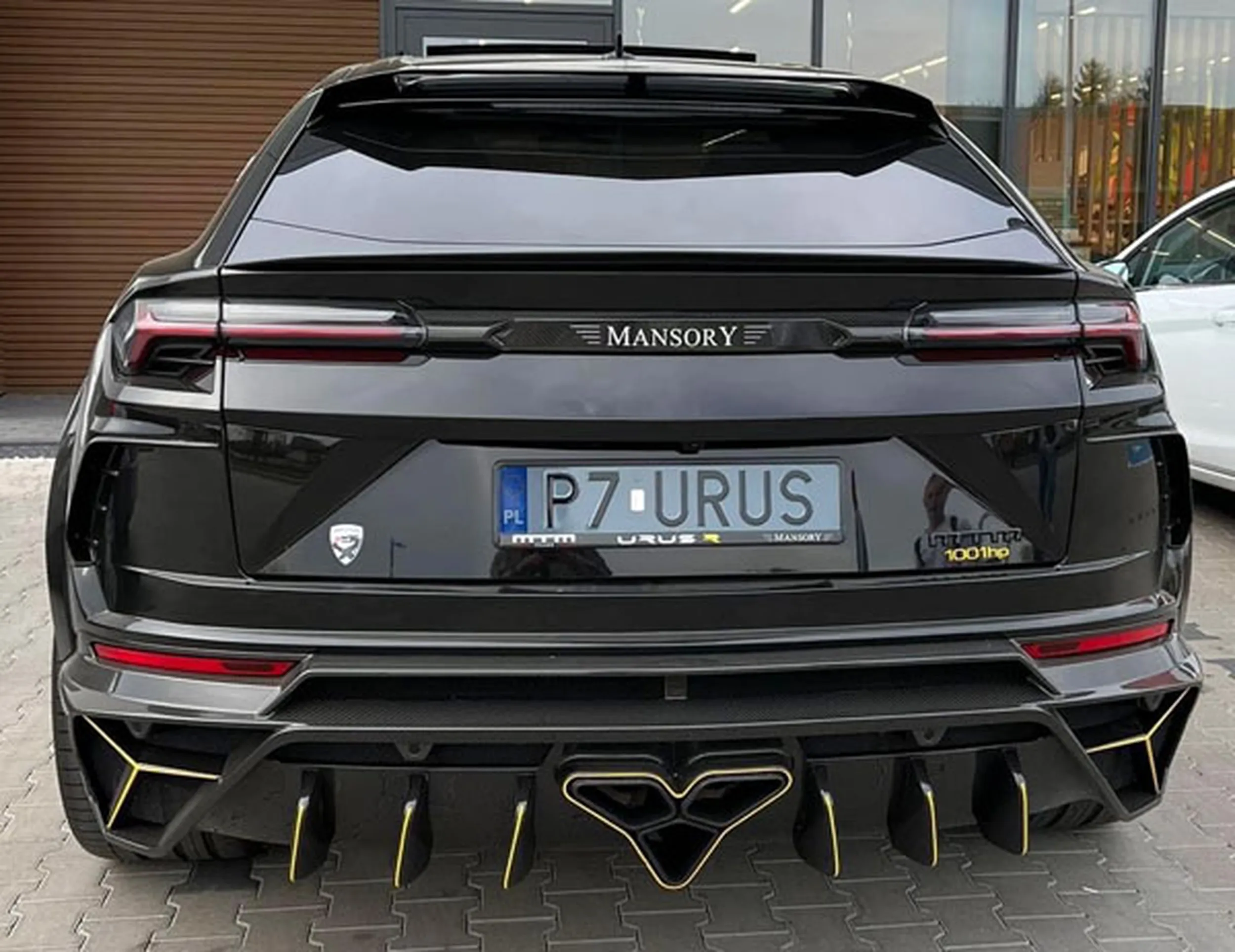 Fajny numer, blacha P7 URUS