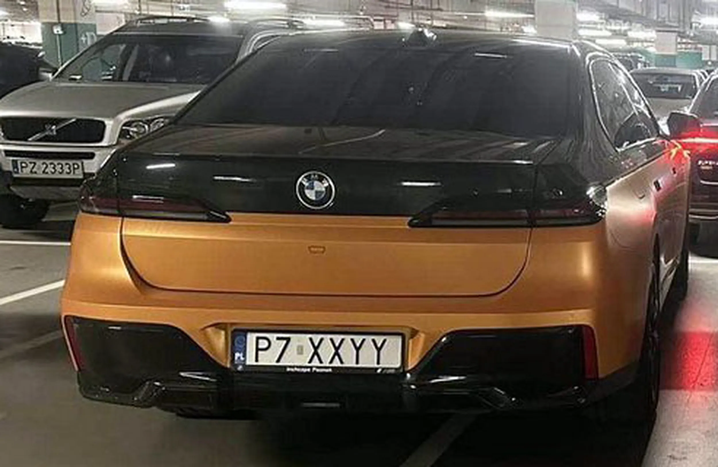 Fajny numer, blacha P7 XXYY