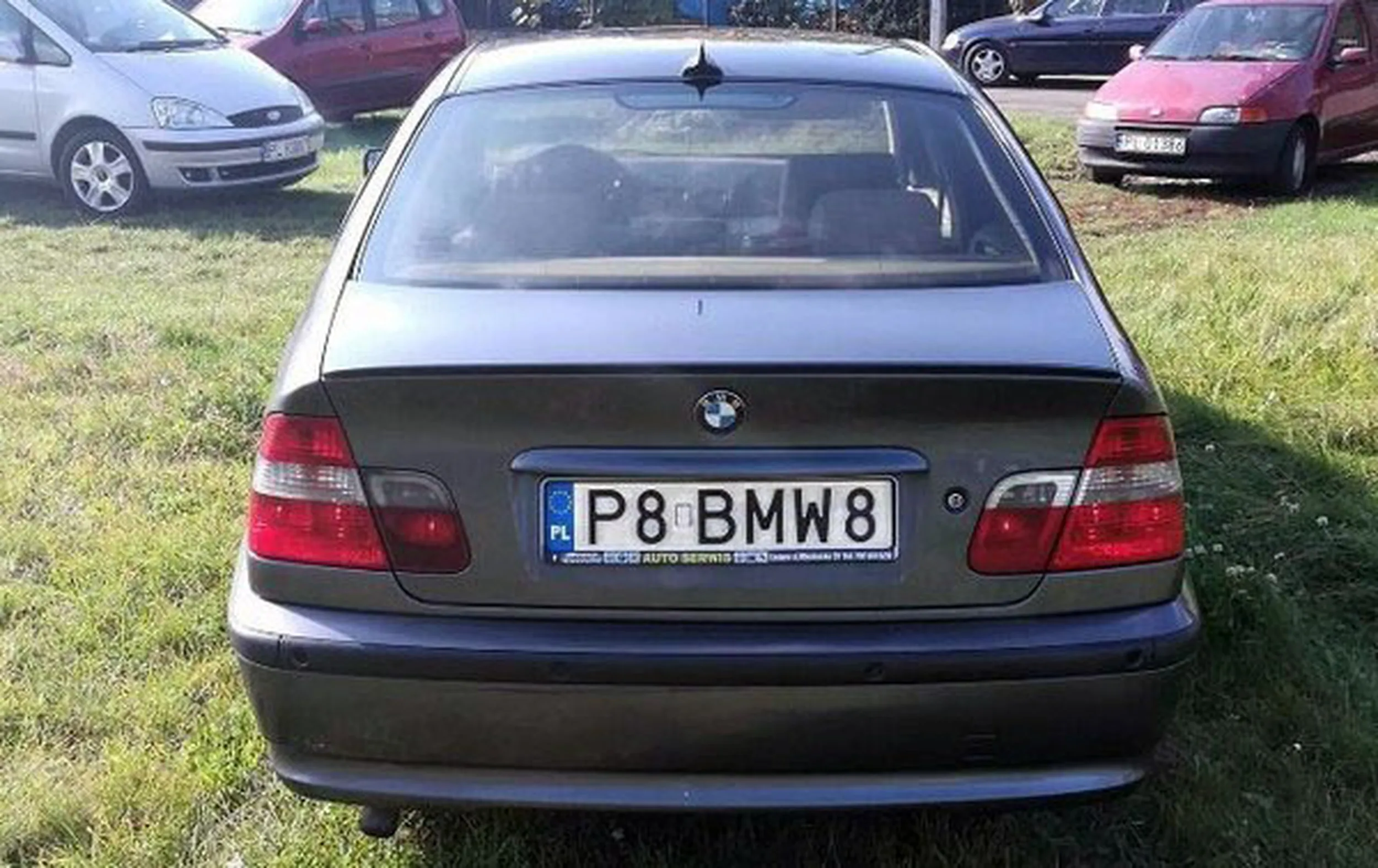 Fajny numer, blacha P8 BMW8