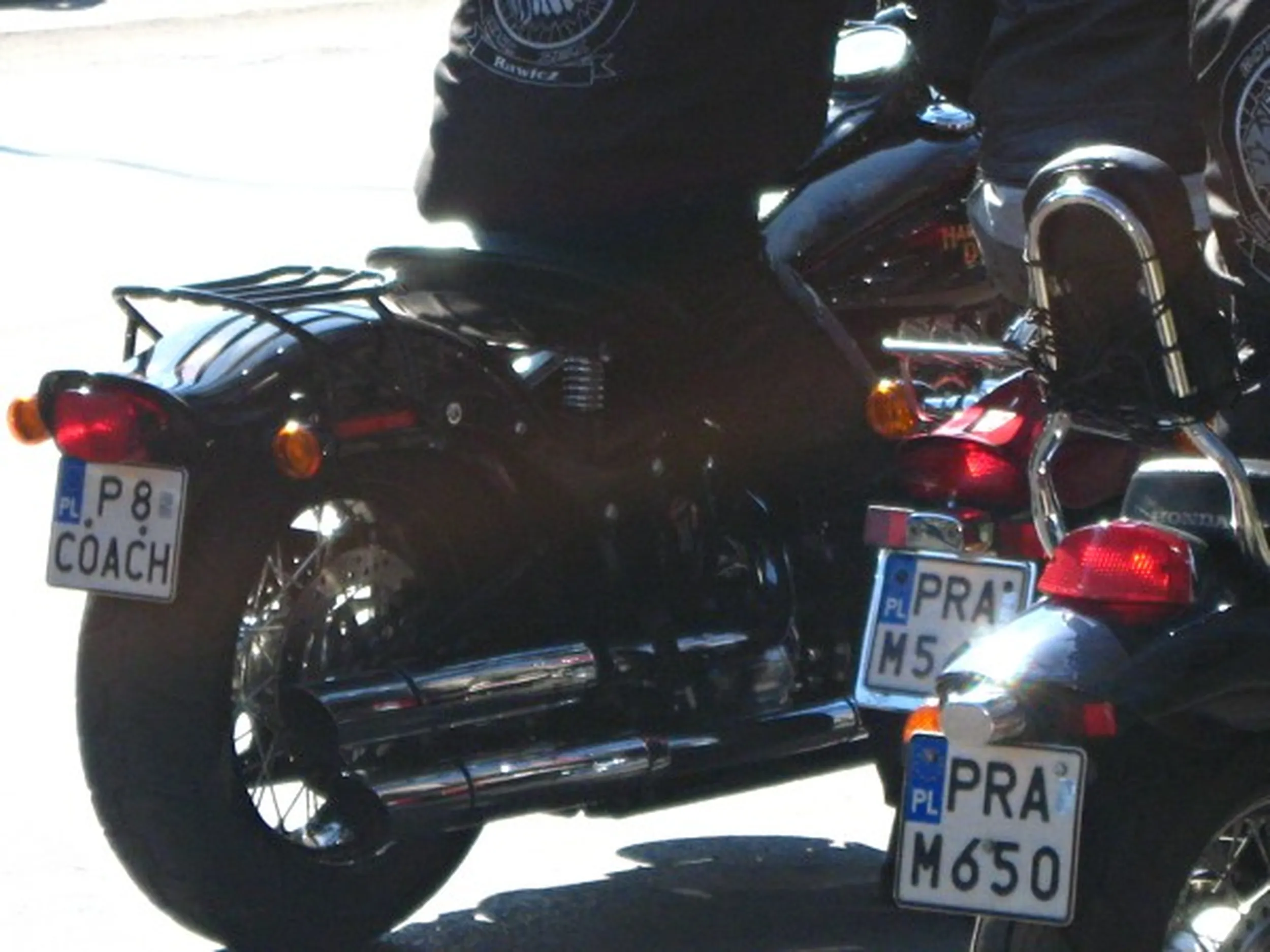 Fajny numer, blacha P8 COACH