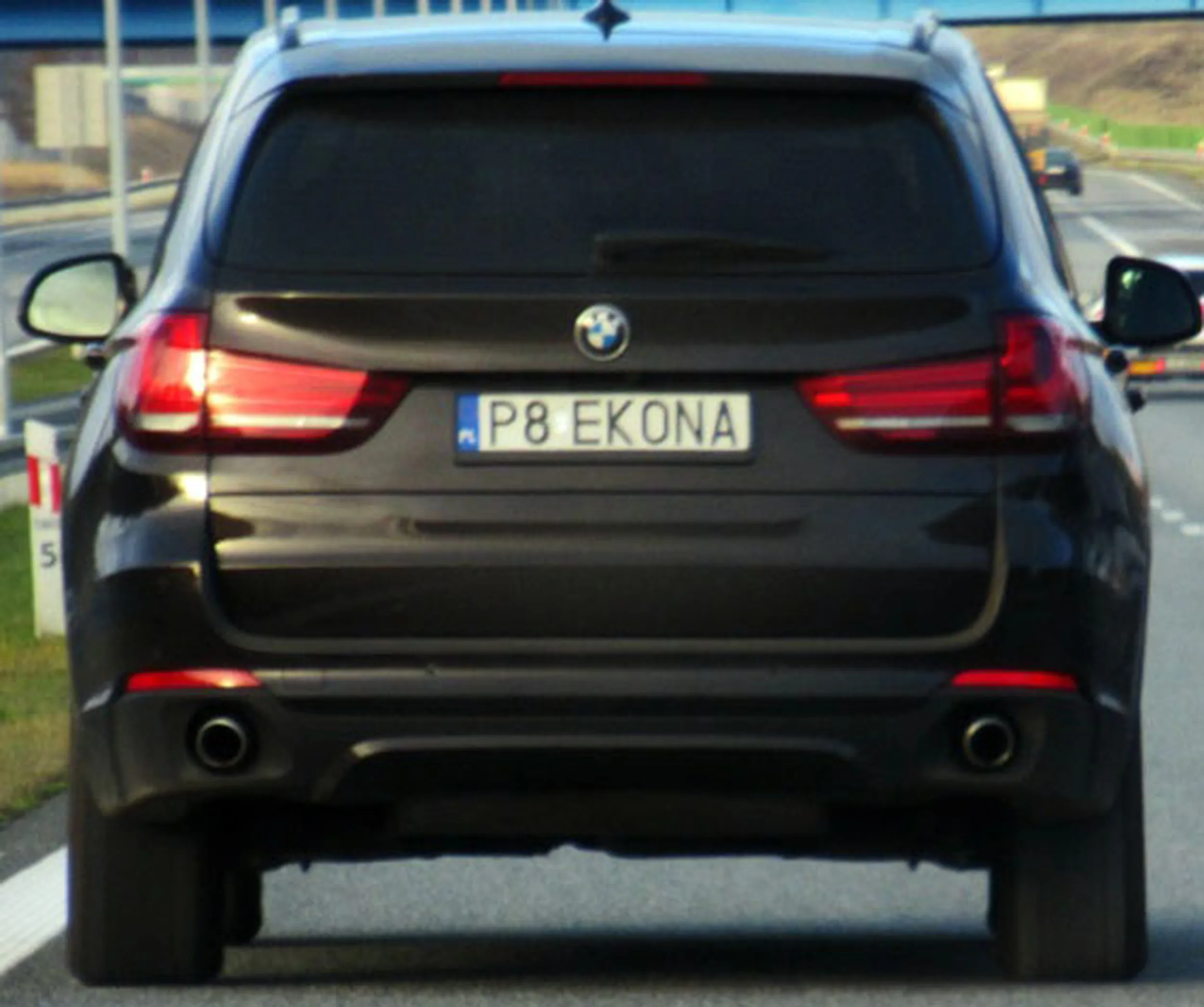 Fajny numer, blacha P8 EKONA