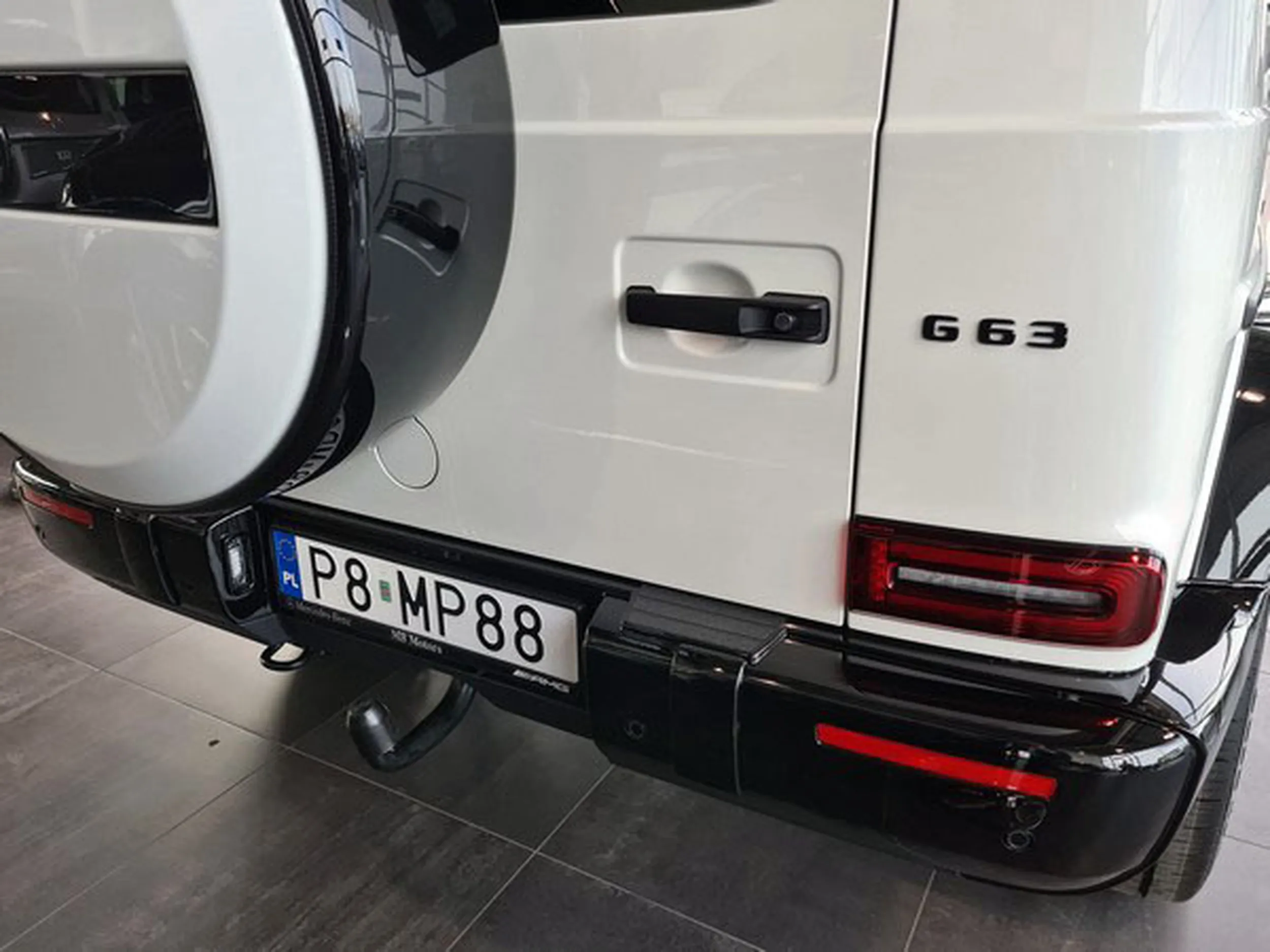 Fajny numer, blacha P8 MP88