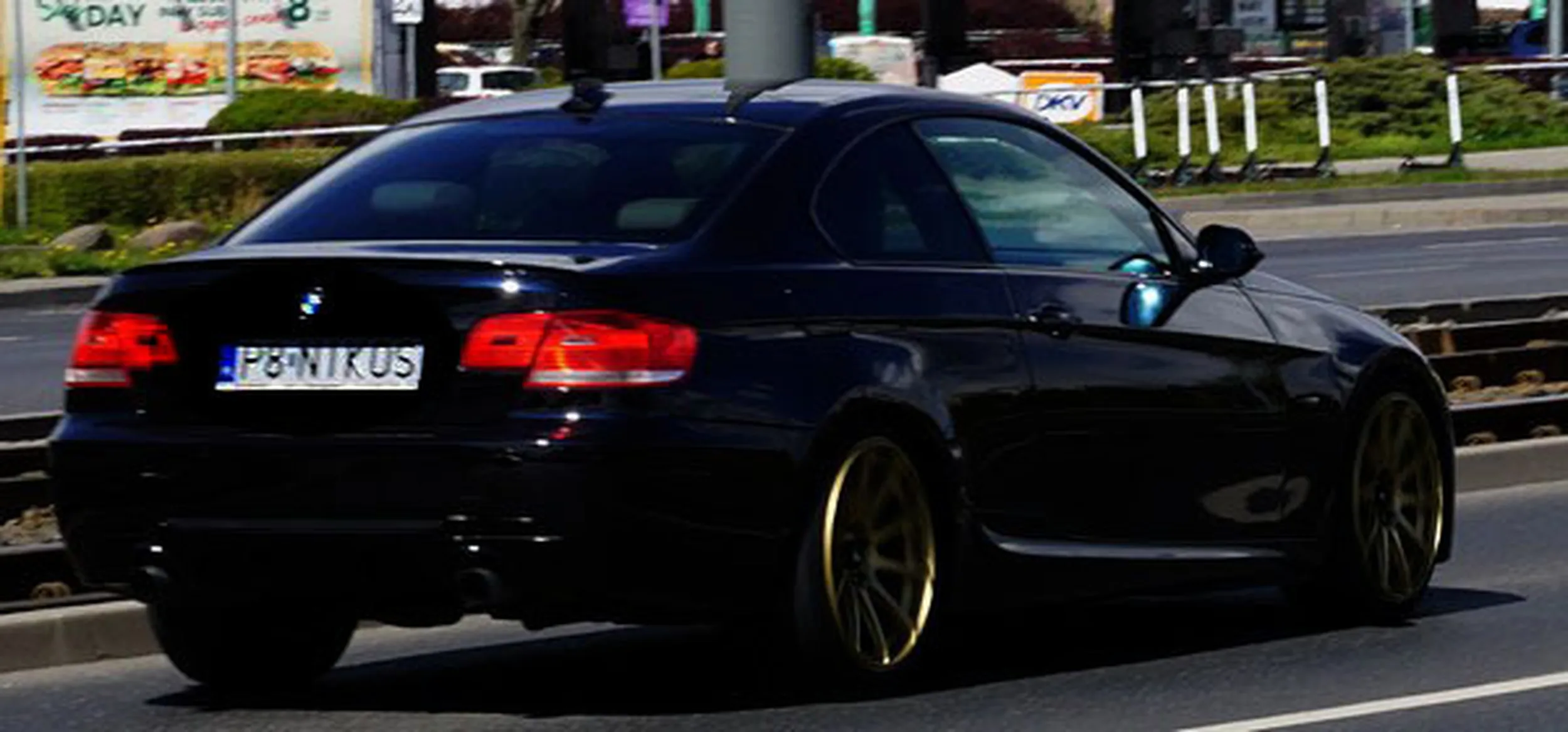 Fajny numer, blacha P8 NIKOS