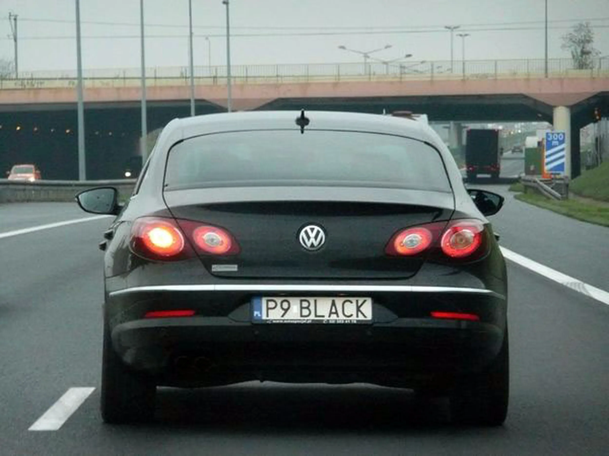 Fajny numer, blacha P9 BLACK