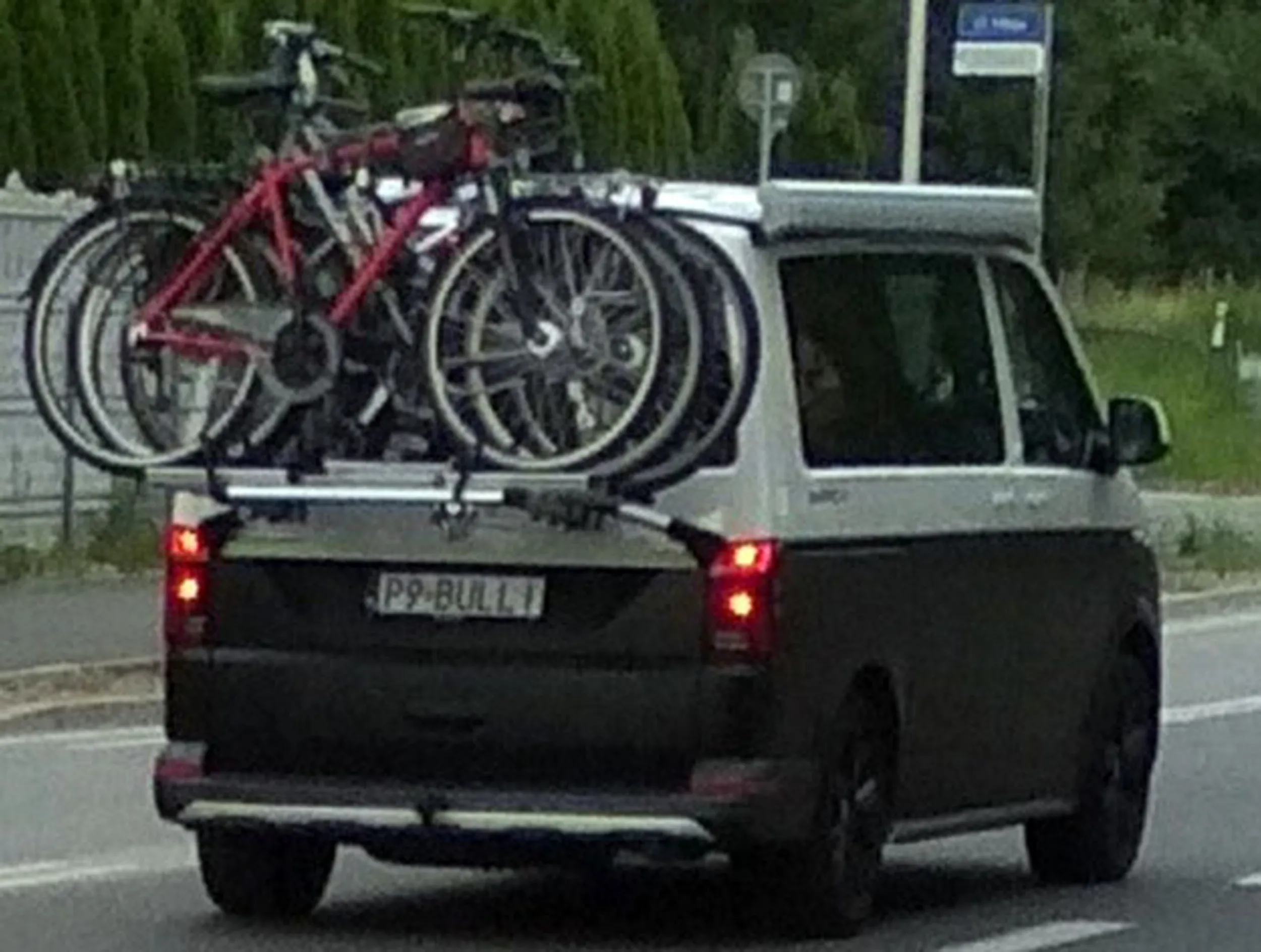 Fajny numer, blacha P9 BULLI